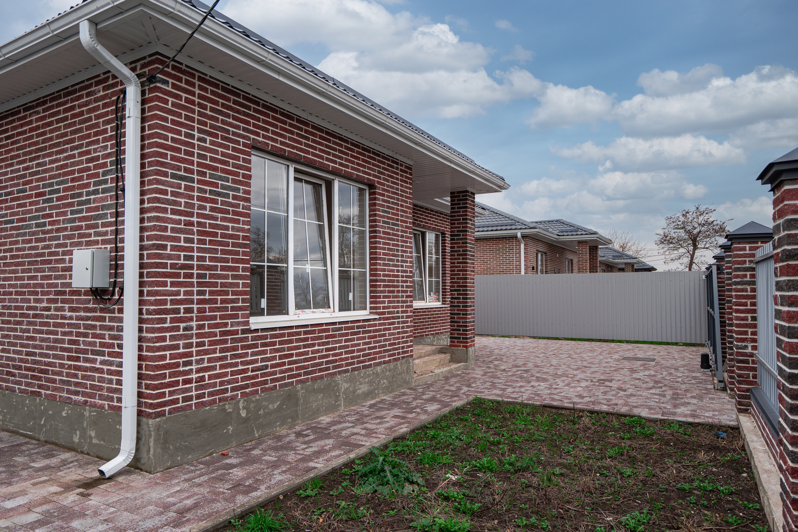 Коттеджи. Создаю контент для бизнеса- Андрей Корниенко и упаковываю компании и экспертов в Краснодаре