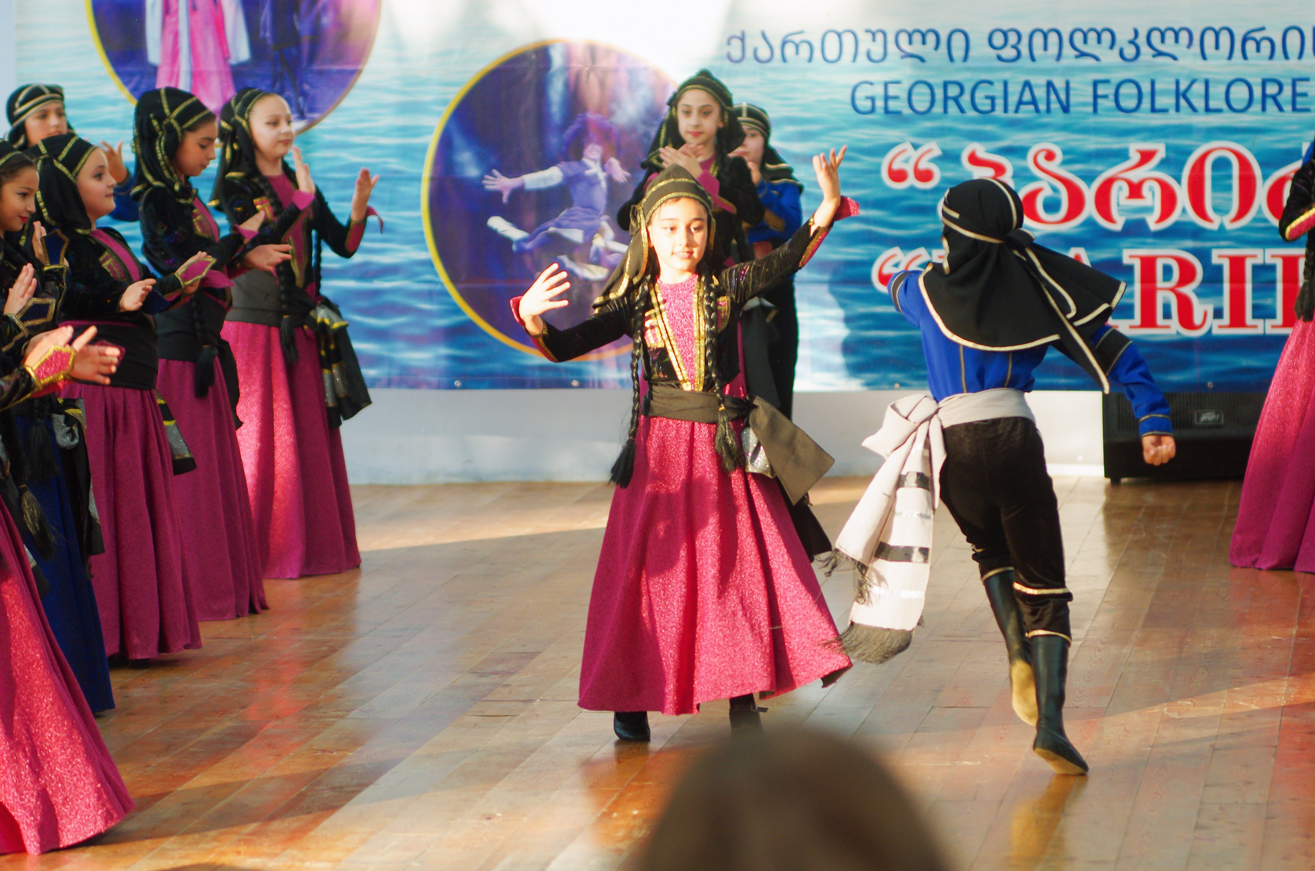 Кабулети Танцы. Портретный фотограф Денис Милютин