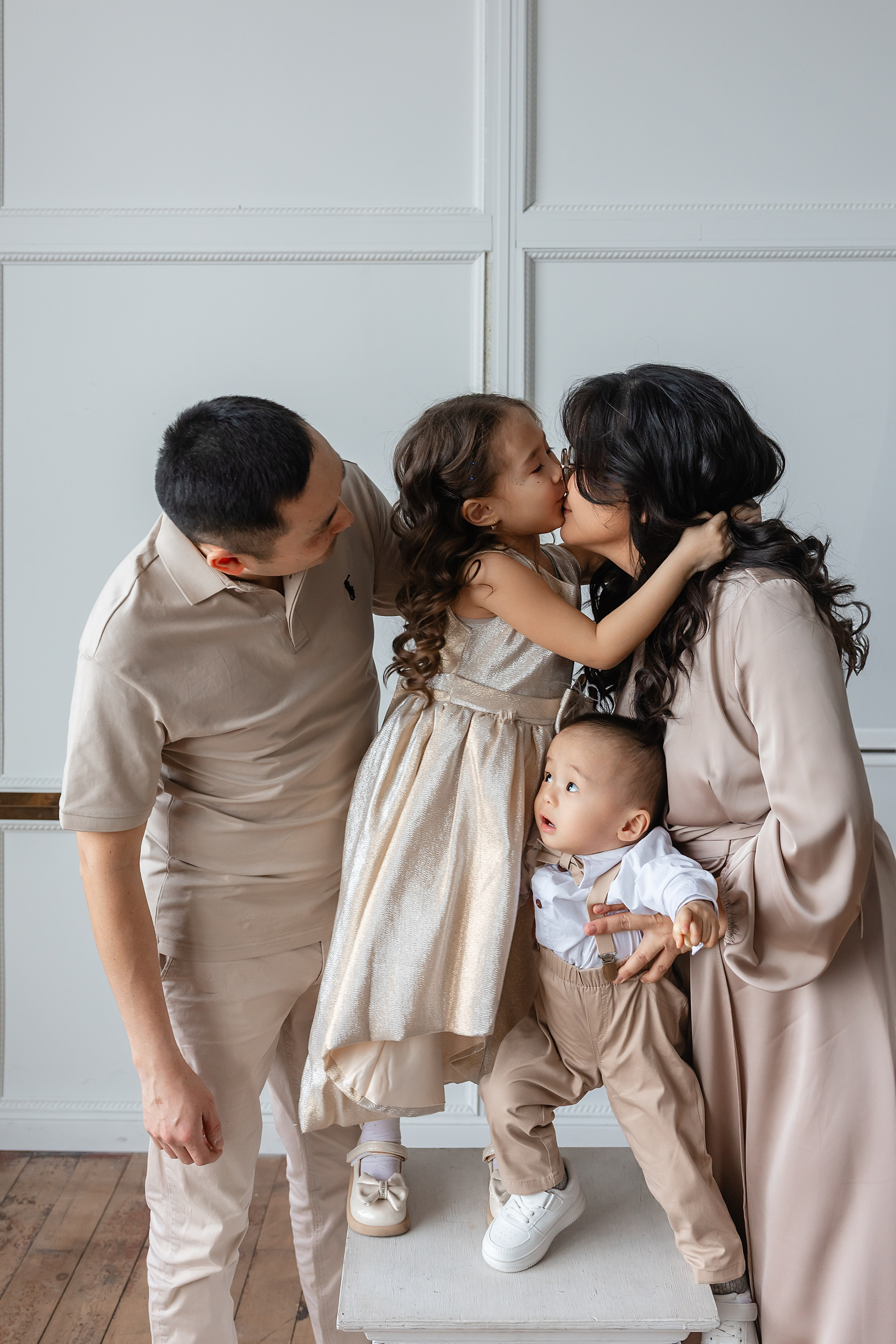 Большая семья. Фотограф и видеограф в Улан-Удэ: Аюна Габагуева и Артём Шаханов