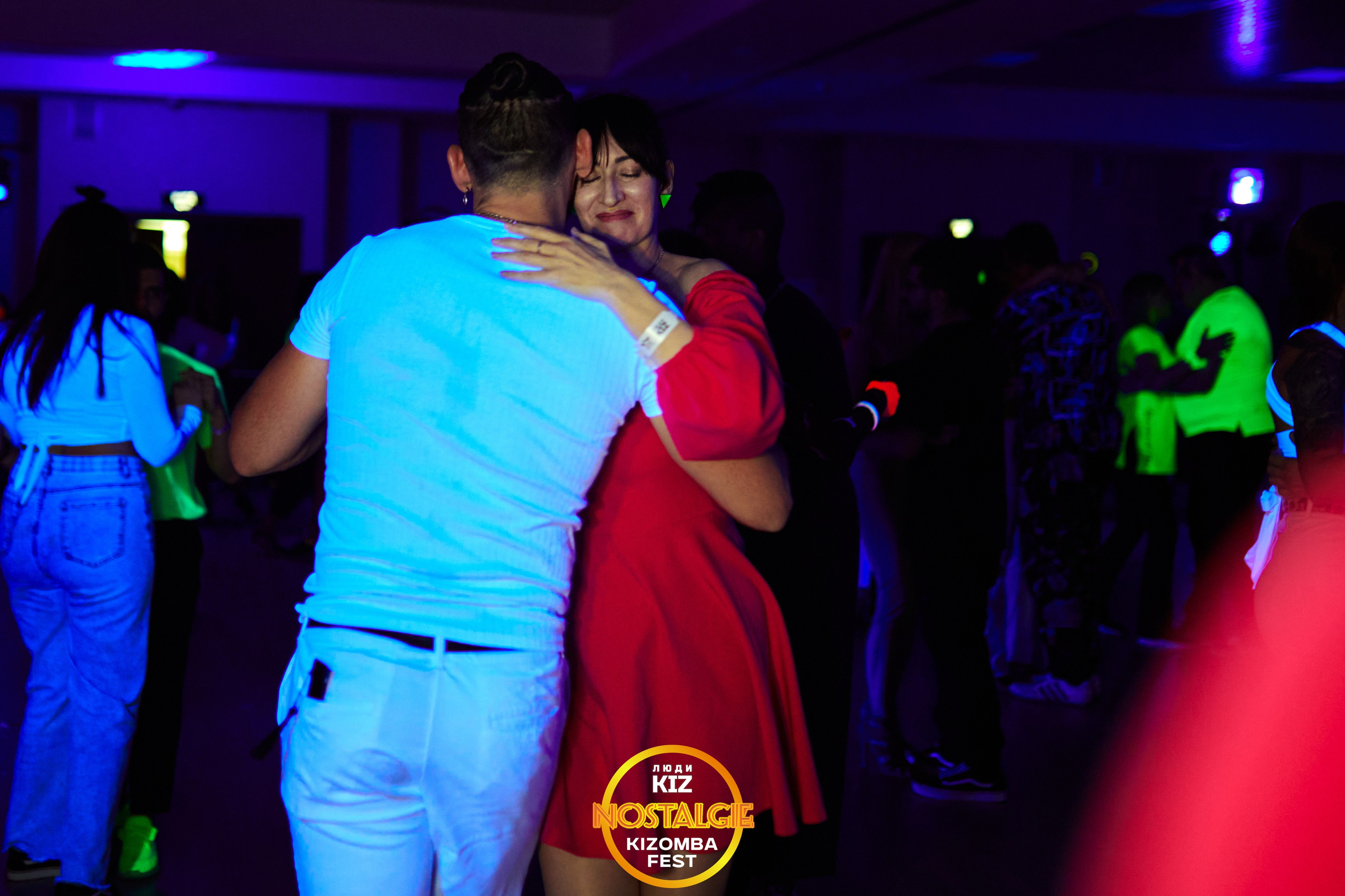 Neon party. Свадебный фотограф