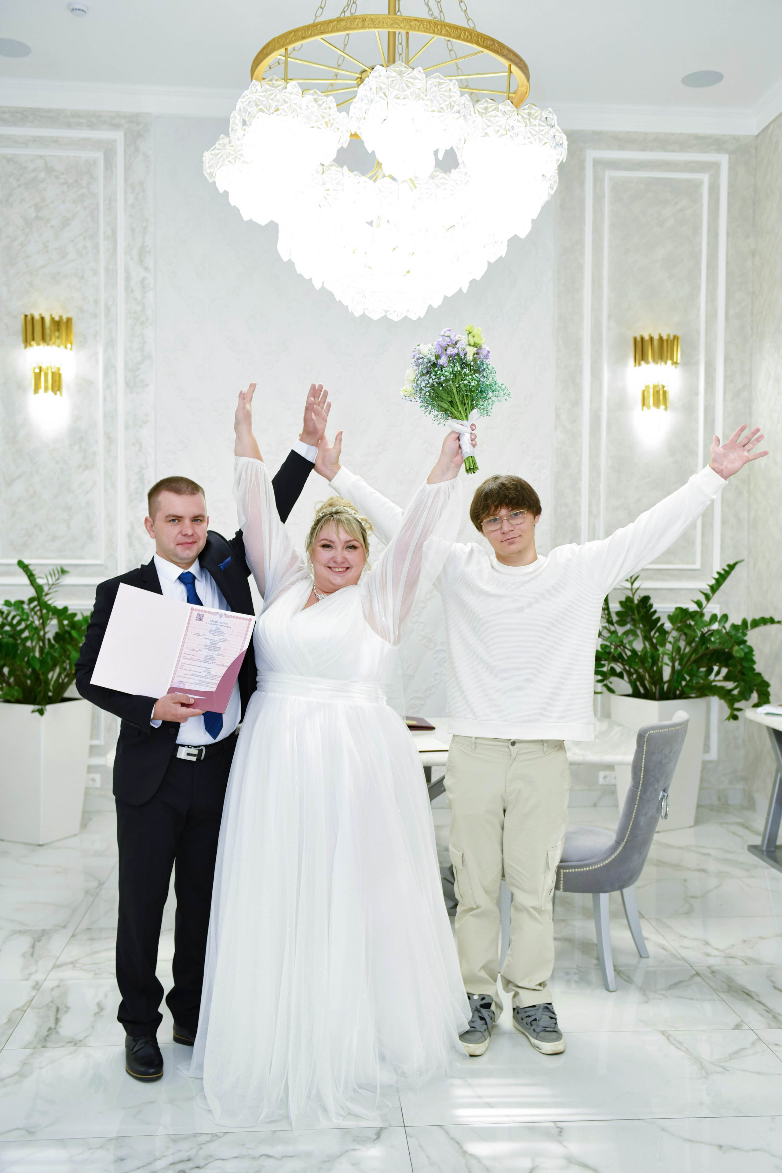 Анастасия и Максим. Регистрация и прогулка в усадьбе Архангельское. Свадебный и портретный фотограф в Москве Галина Борисова