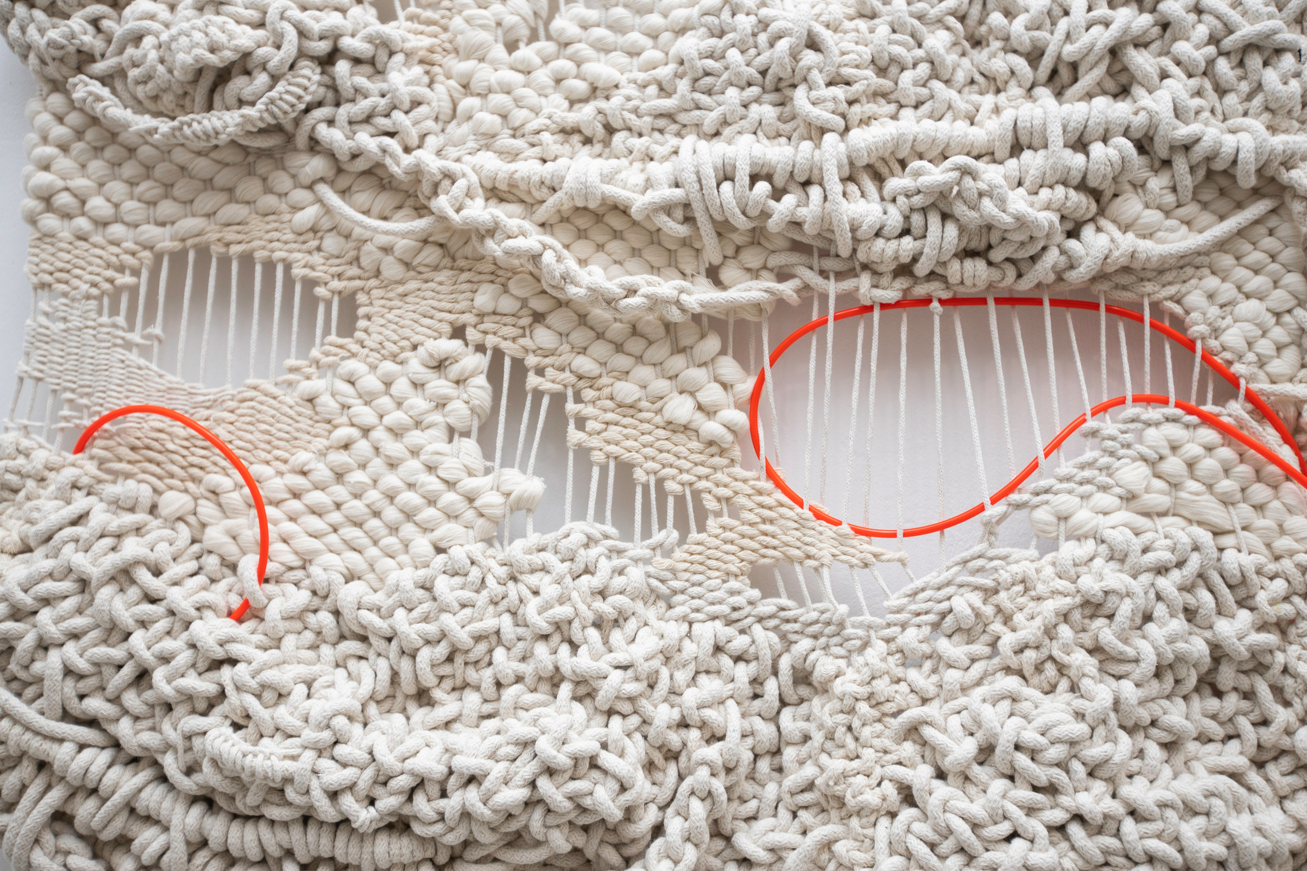 Открытие выставки пульсирующая материя. Фотограф в Москве Десятова Ксения