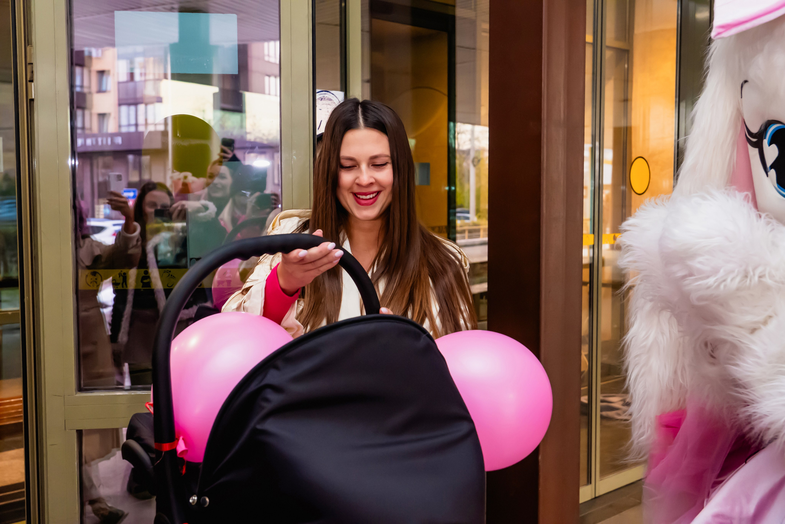 Фотосессия на выписку из роддома. Занимаюсь профессиональной фотографией и живу рядом с Байкалом. Работаю в разных жанрах