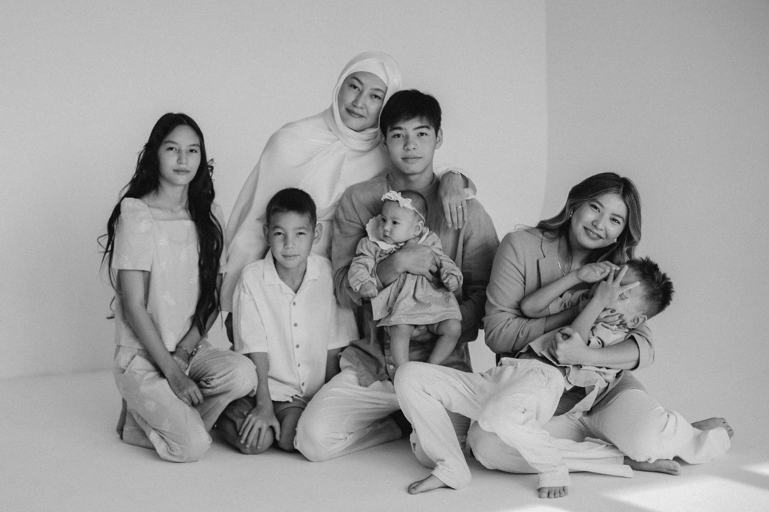 1+1=6. Фотограф в Алматы и Москве Даша Пушкина