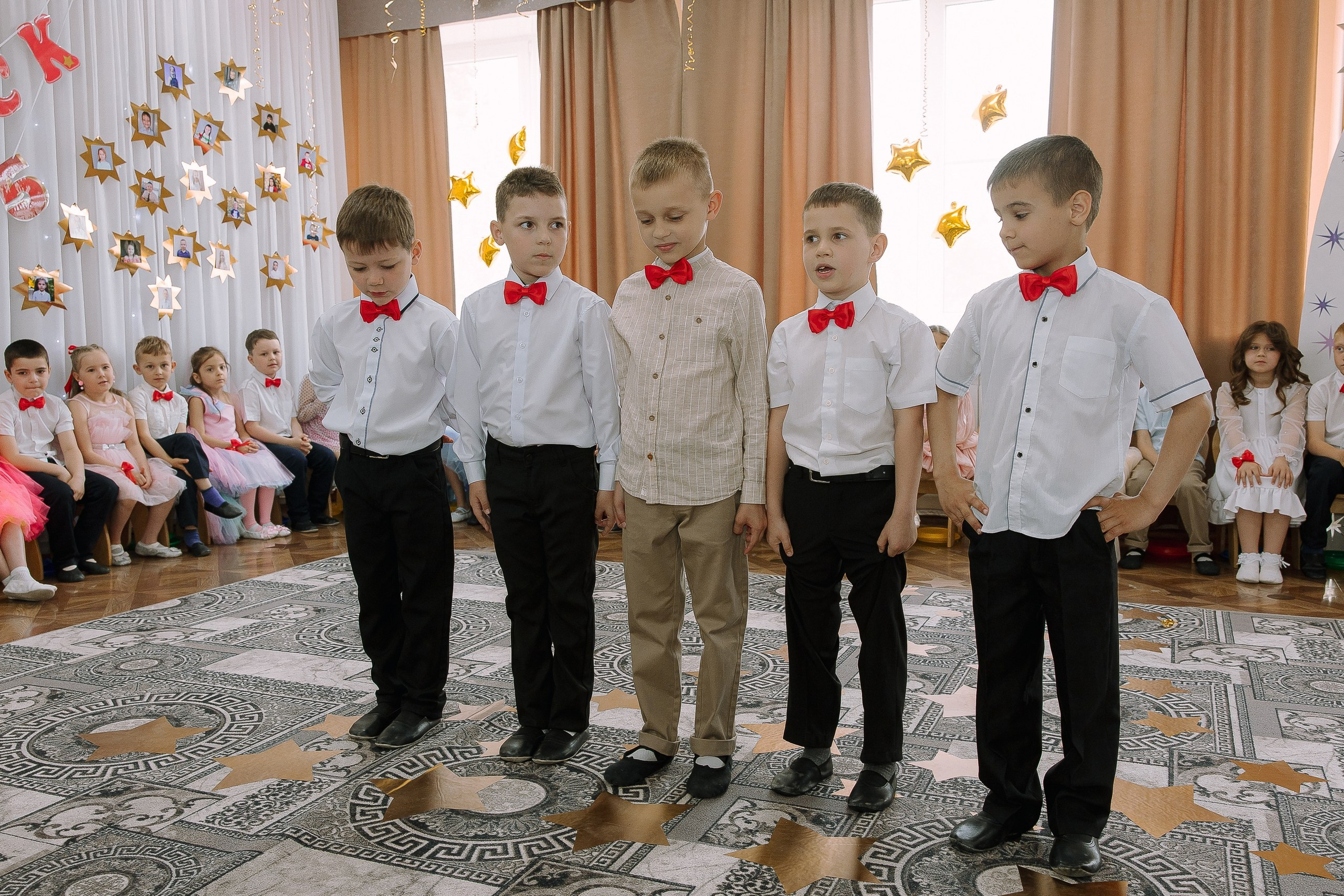 Выпускной в ДС 26. Выпускные альбомы Натальи Бутко: Новороссийск, Анапа, Геленджик