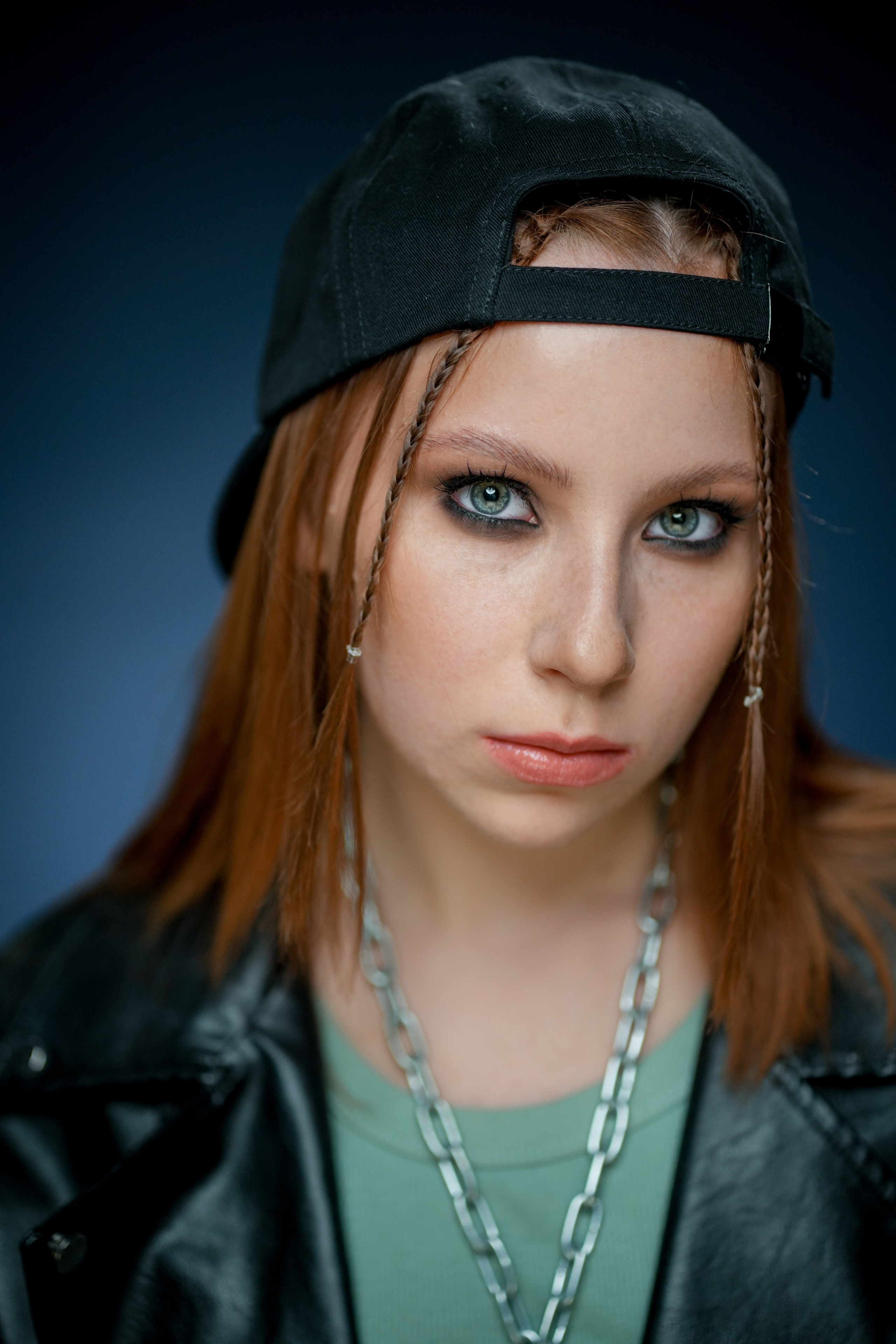 Актриса Мария Суркина. Портретная съемка в Москве, студийный фотограф Игорь Фомин