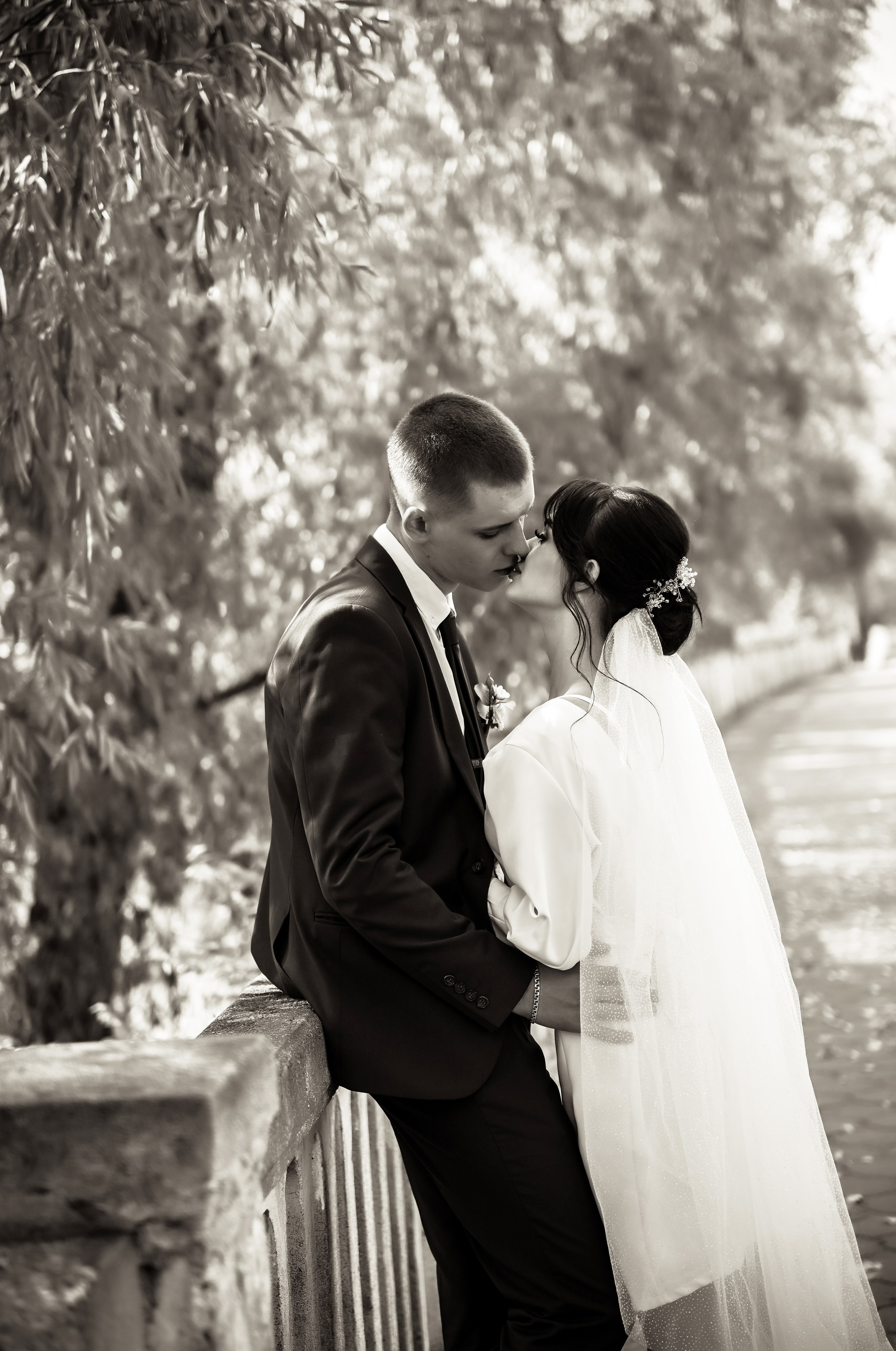 Небольшая часть фото со свадебной съемки Алексея и Даши. Свадебный, семейный, детский, контент фотограф в Омске Максим Ильин