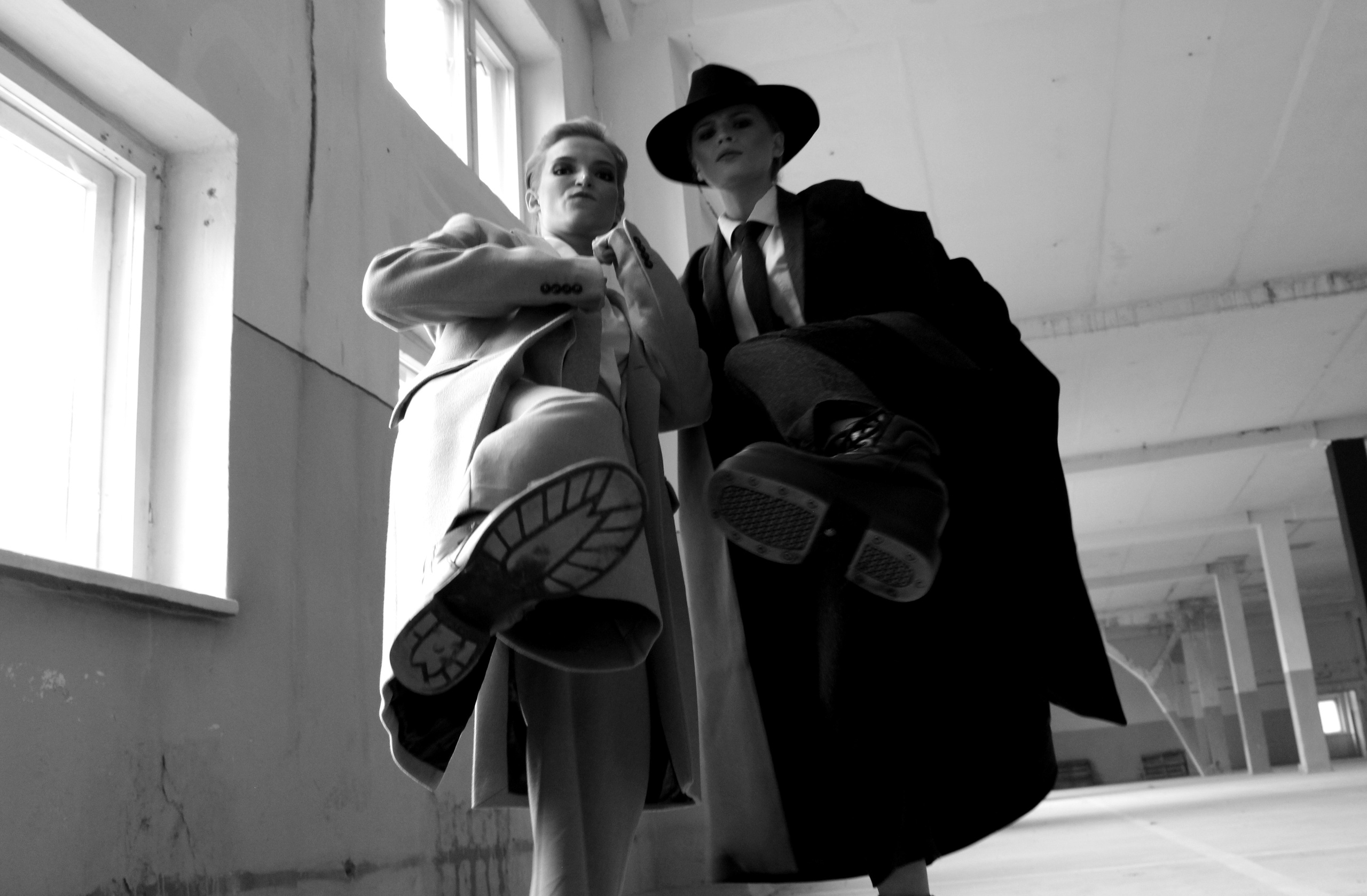 Прогулочная фотосессия в гангстерском стиле. Свадебный и репортажный фотограф в Уфе| Осетрова Ольга
