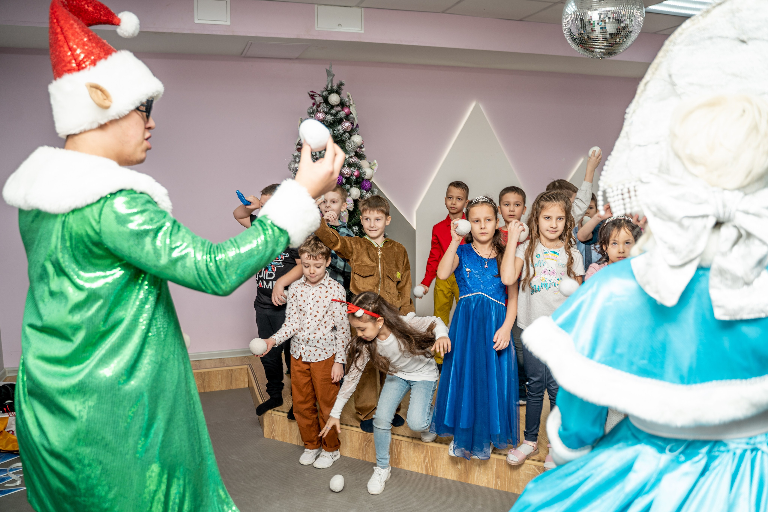 1 гимназия Новогодний утренник. Свадебный и репортажный фотограф в Уфе| Осетрова Ольга