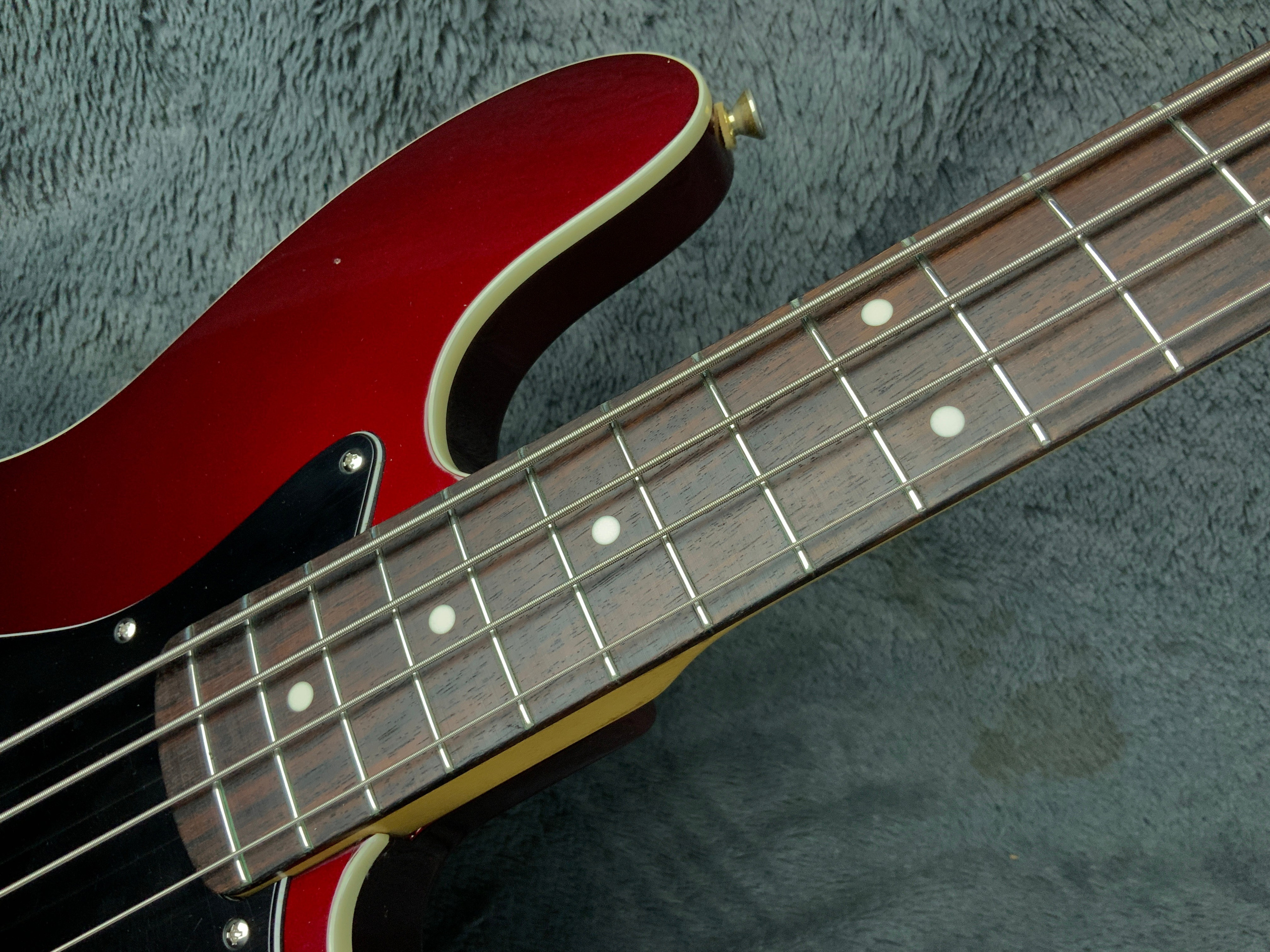 Fender Aerodyne Jazz Bass