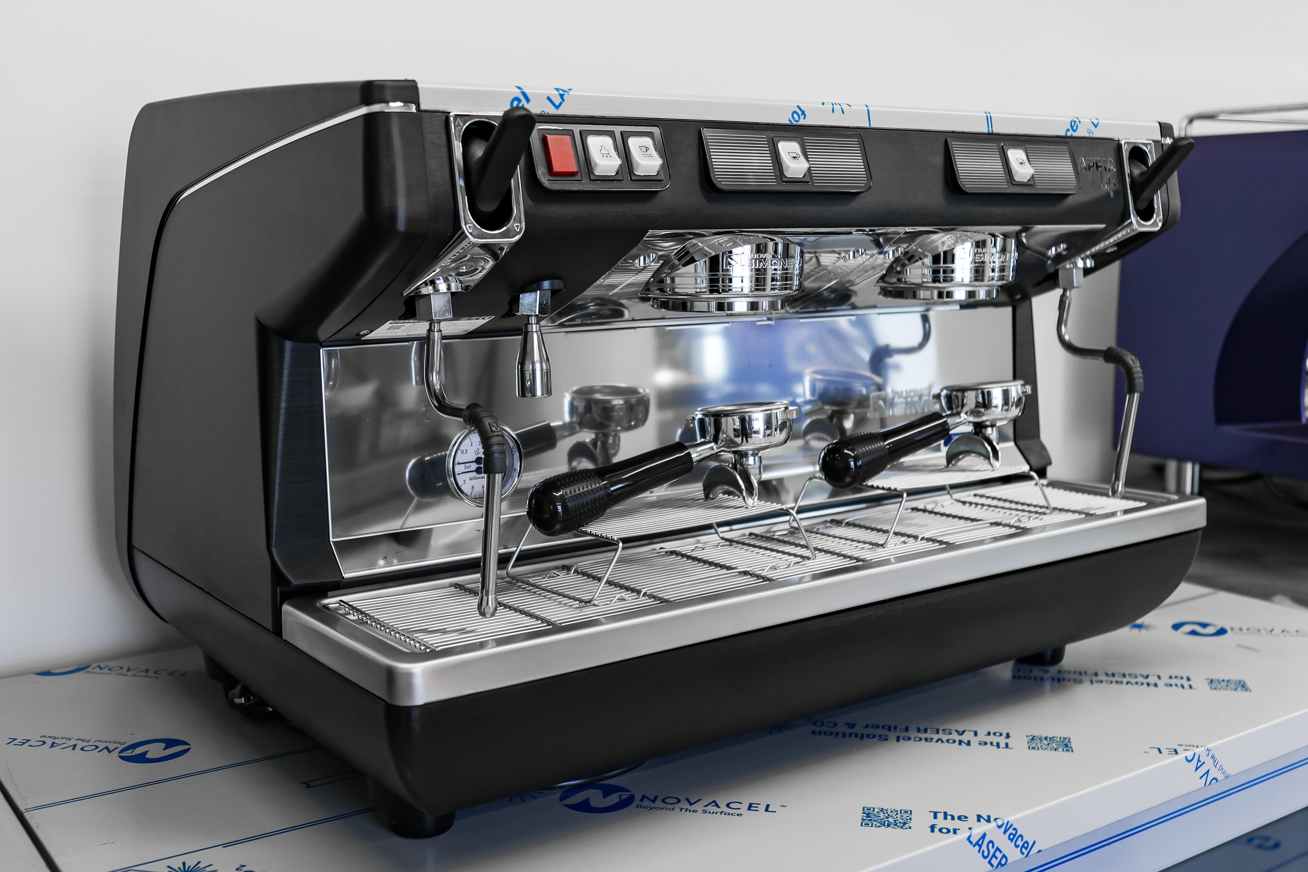 COFFEE MACHINES FOR MARKETPLACE. Mixturecaptures