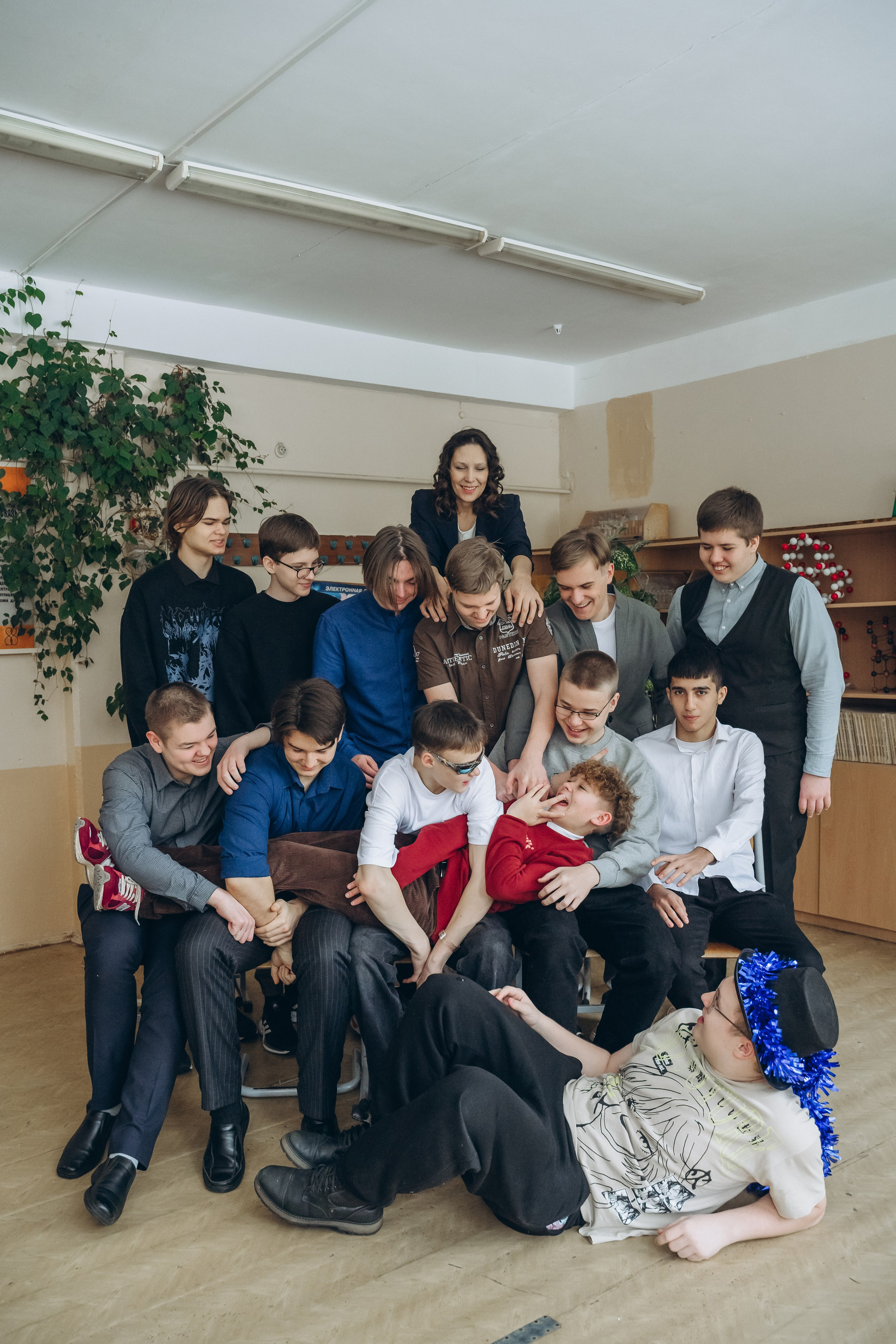 ВЫПУСКНИКИ 9 КЛАСС. МАРГАРИТА КУДРЯШОВА СВАДЕБНЫЙ И СЕМЕЙНЫЙ ФОТОГРАФ ТВЕРЬ МОСКВА