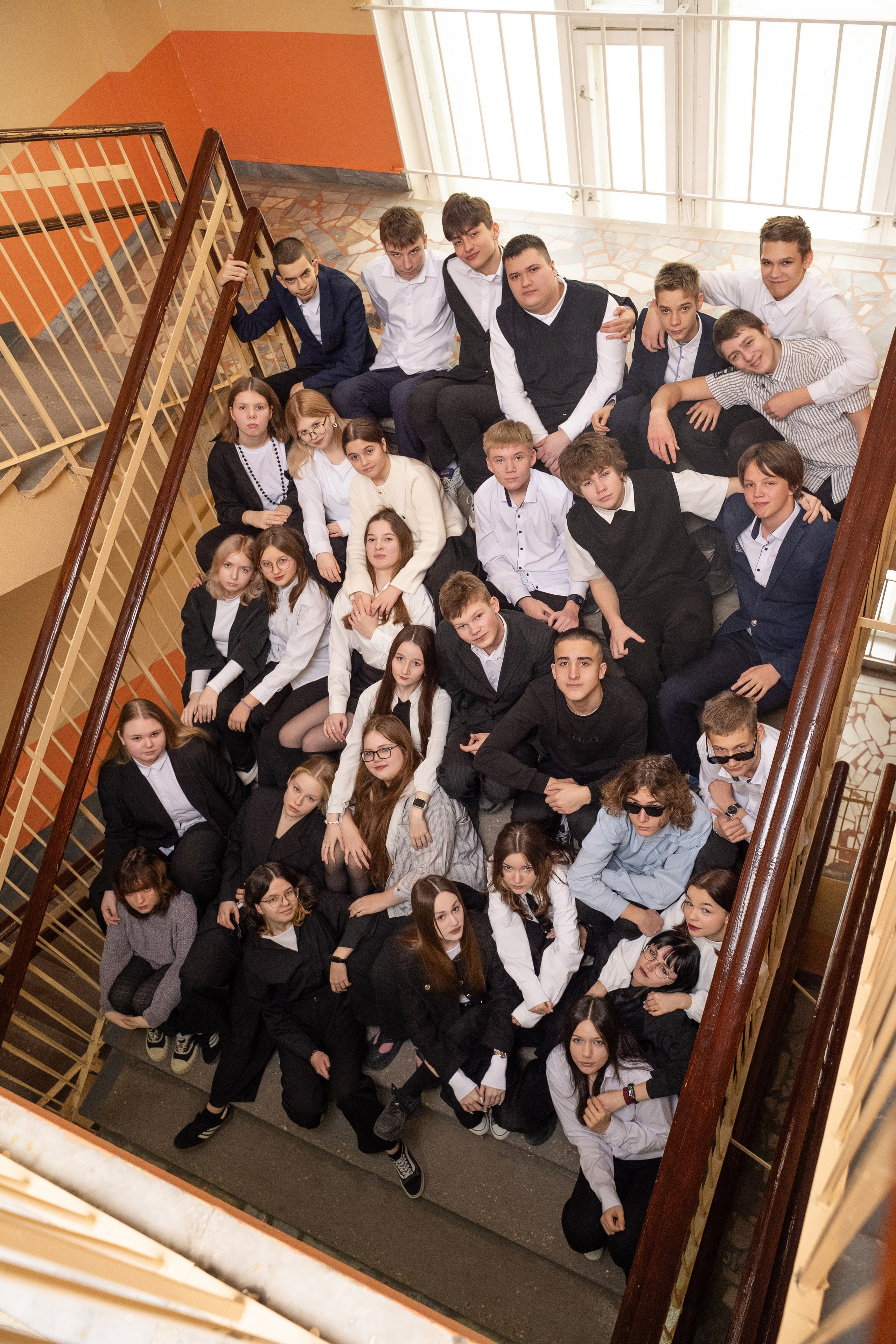 ВЫПУСКНИКИ 9 КЛАСС. МАРГАРИТА КУДРЯШОВА СВАДЕБНЫЙ И СЕМЕЙНЫЙ ФОТОГРАФ ТВЕРЬ МОСКВА