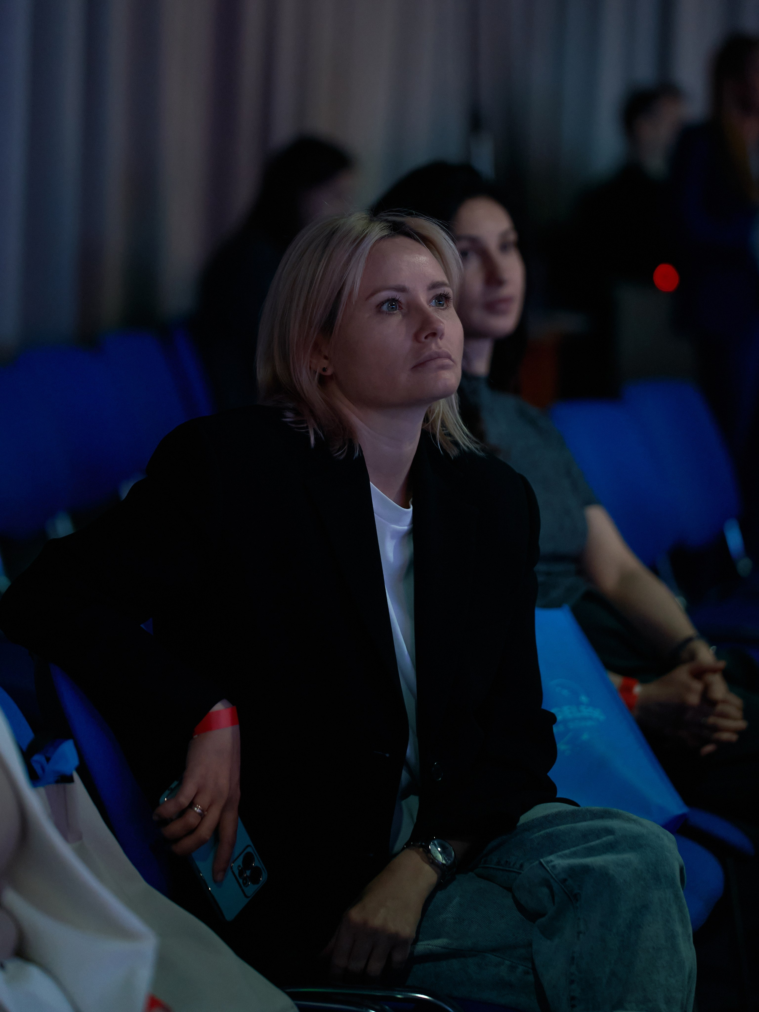 СЛУШАТЕЛИ. PRO-AGELESS