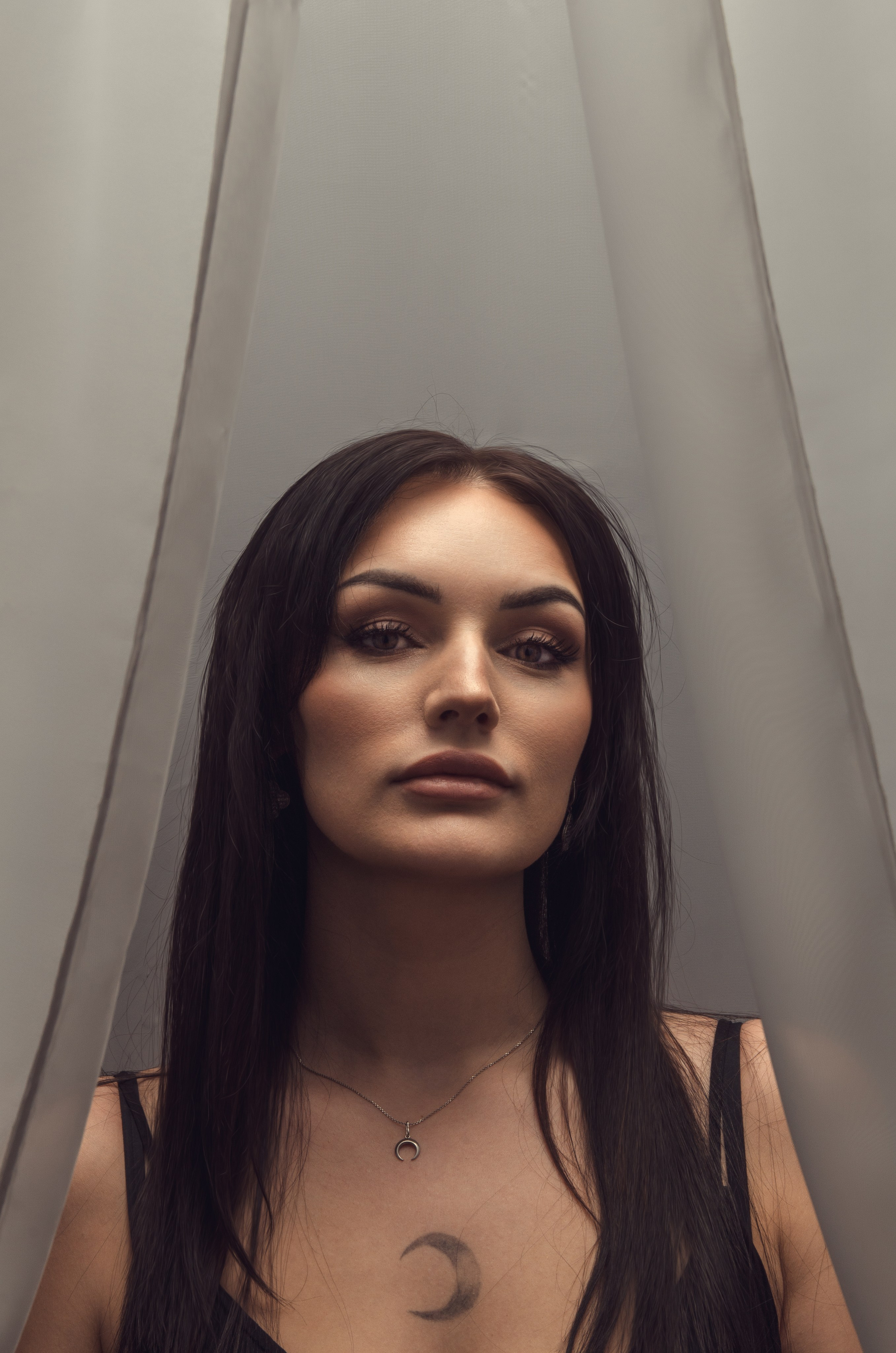 Съемки в студии. Индивидуальные, семейные, студийные съемки в Серпухове и за пределами