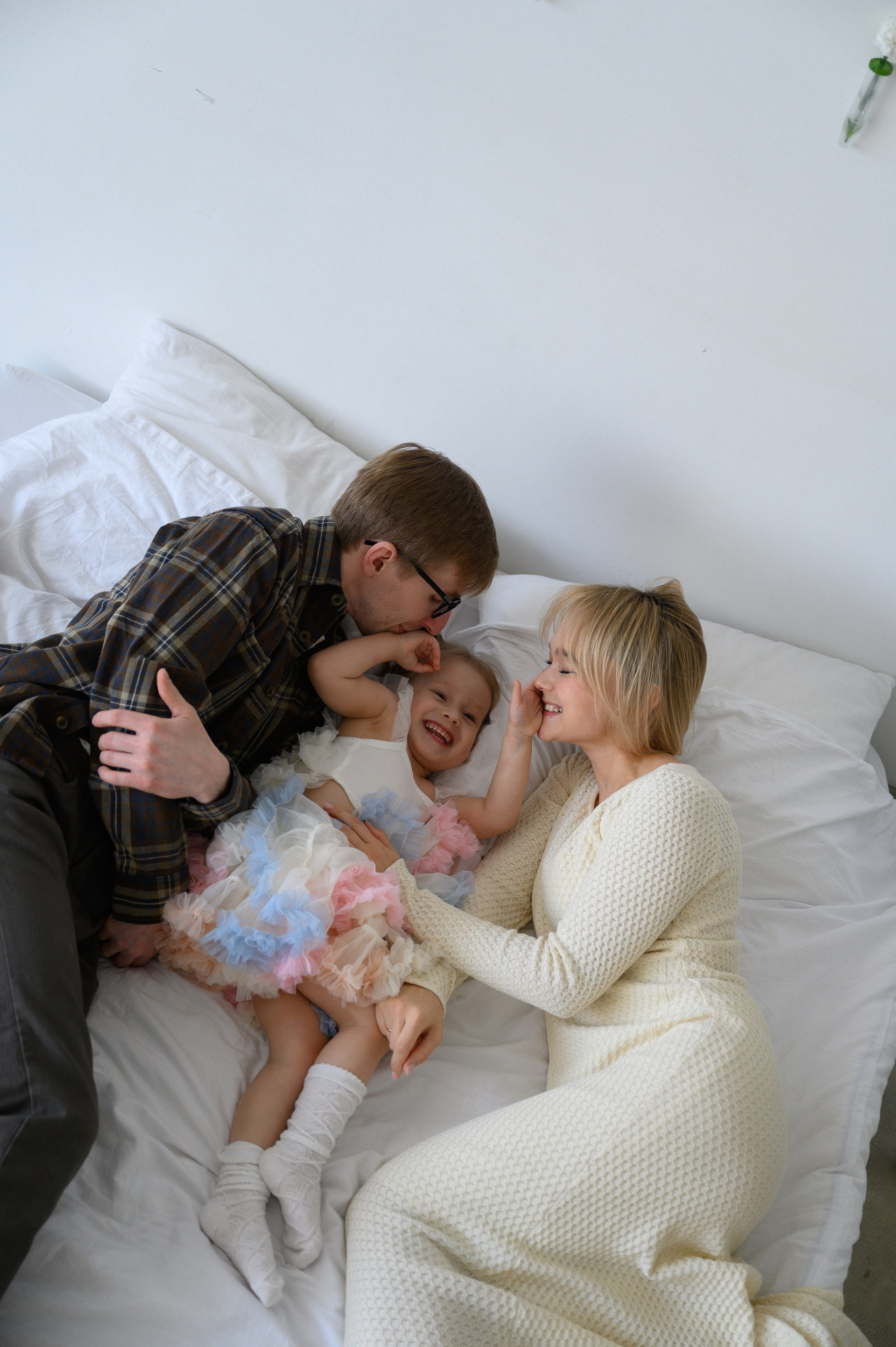 Алиса, Пётр и София😍. Свадебный Фотограф Новосибирск | Алина Коляда