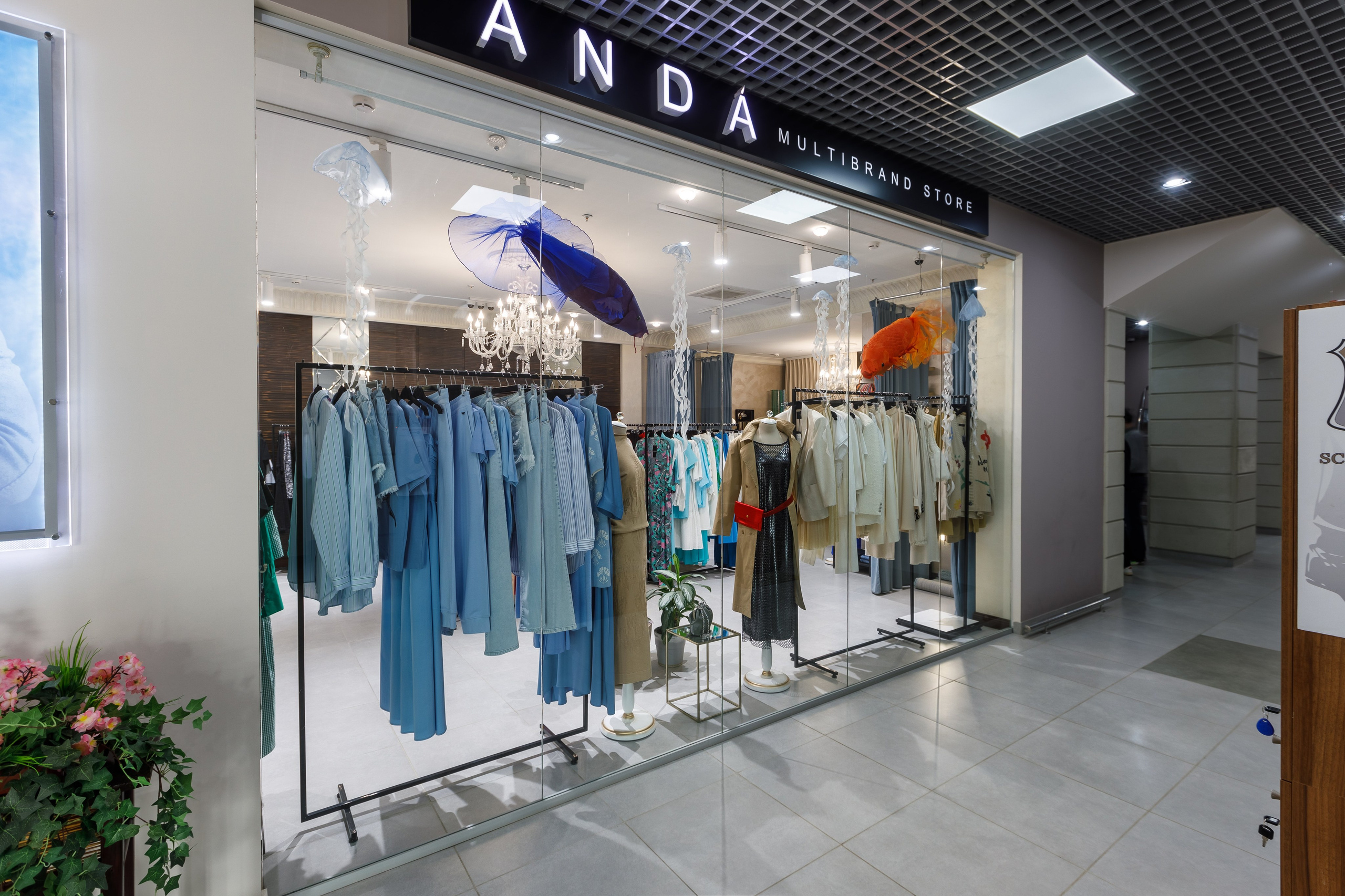 Фотосъемка торгового центра Покровский. Интерьерный фотограф в Москве Роман Потапов