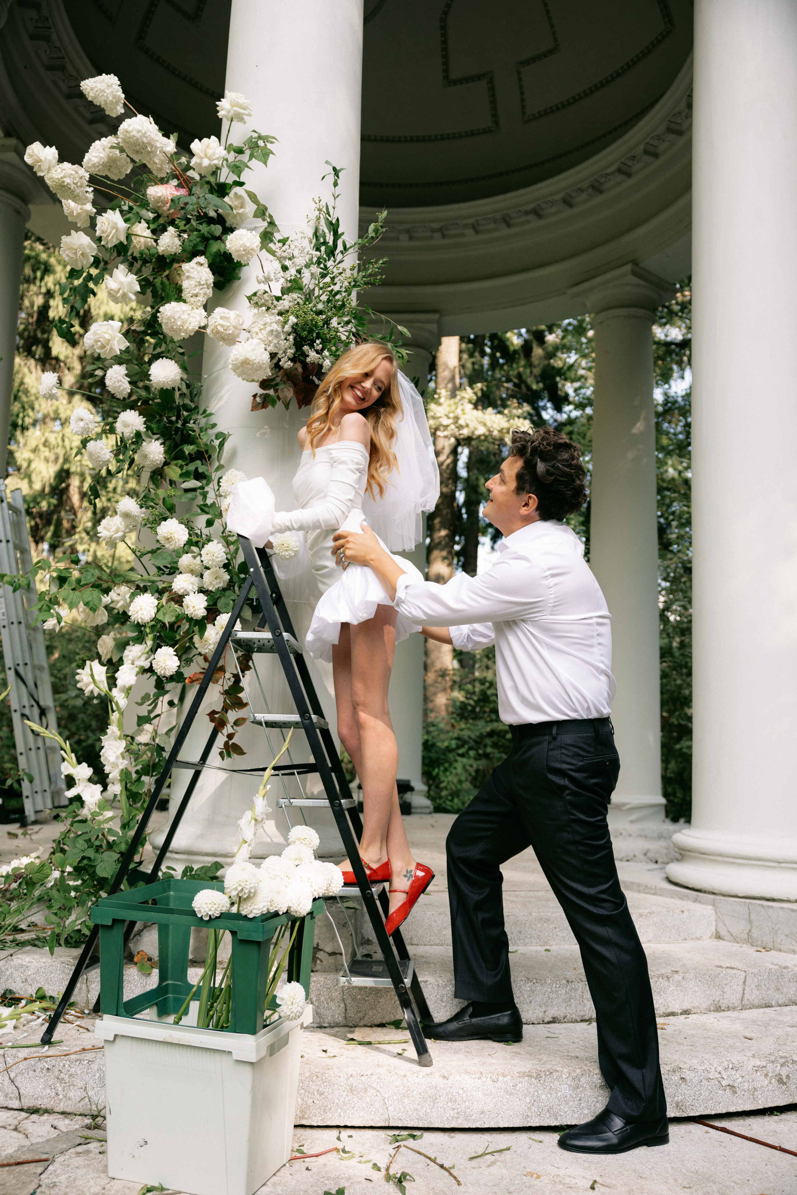 • Свадебная