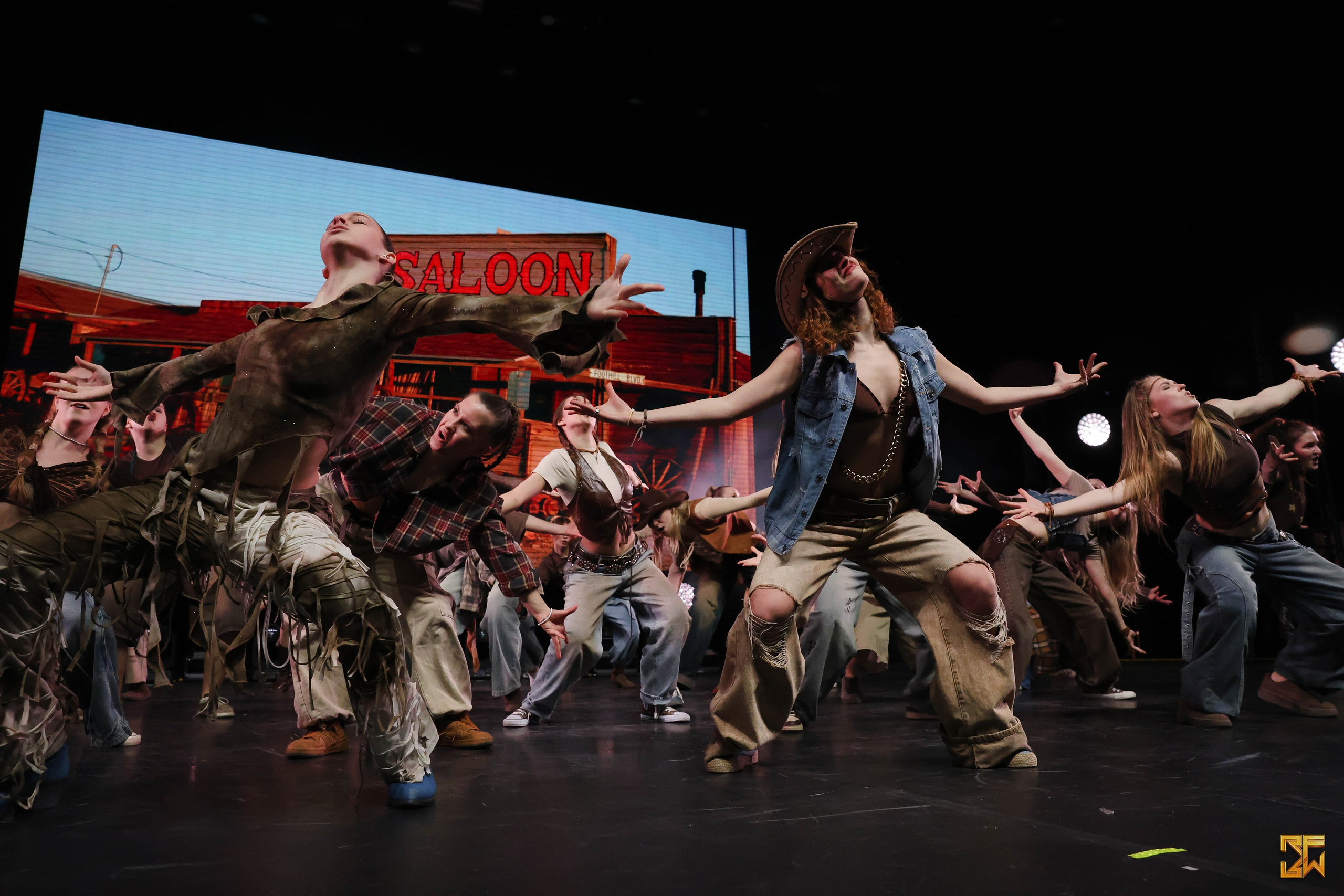 Танцы. Репортажный фотограф в Москве Арина Антонова