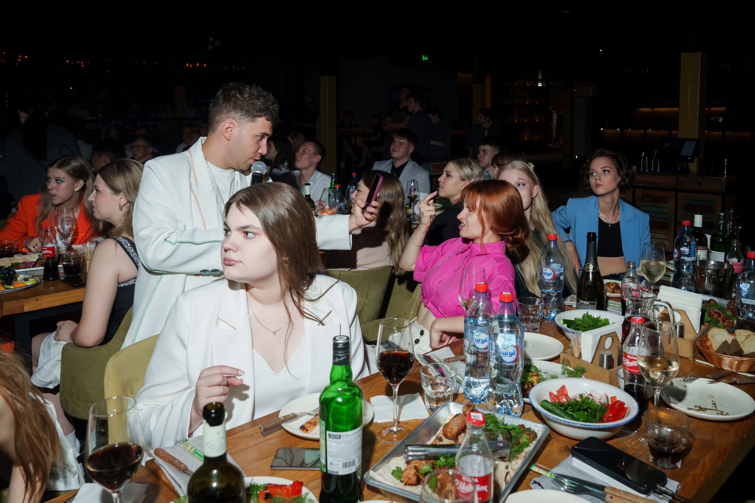 Выпускной лицея 27 (вечеринка). Свадебный и репортажный фотограф Элина Козырьянова