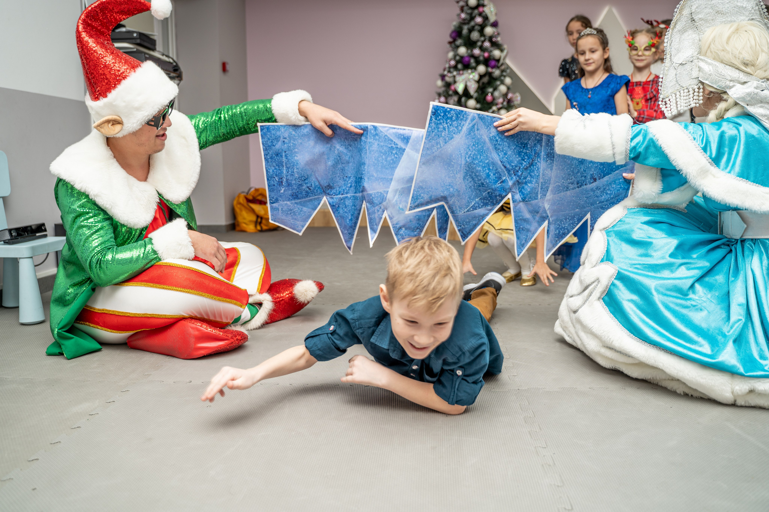 1 гимназия Новогодний утренник. Свадебный и репортажный фотограф в Уфе| Осетрова Ольга