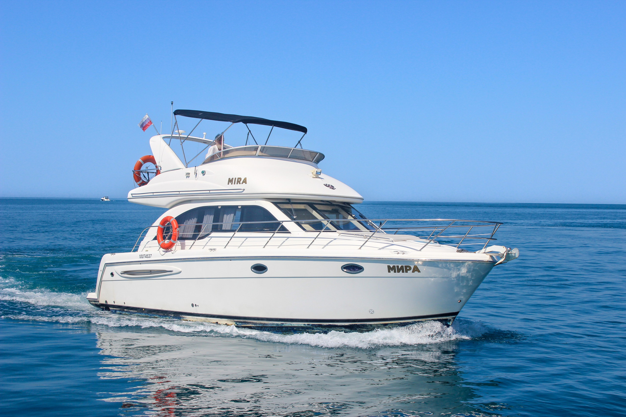 Яхта Мира Аренда Яхты в Сочи Яхтанаморе YACHTNAMORE YACHTANAMORE