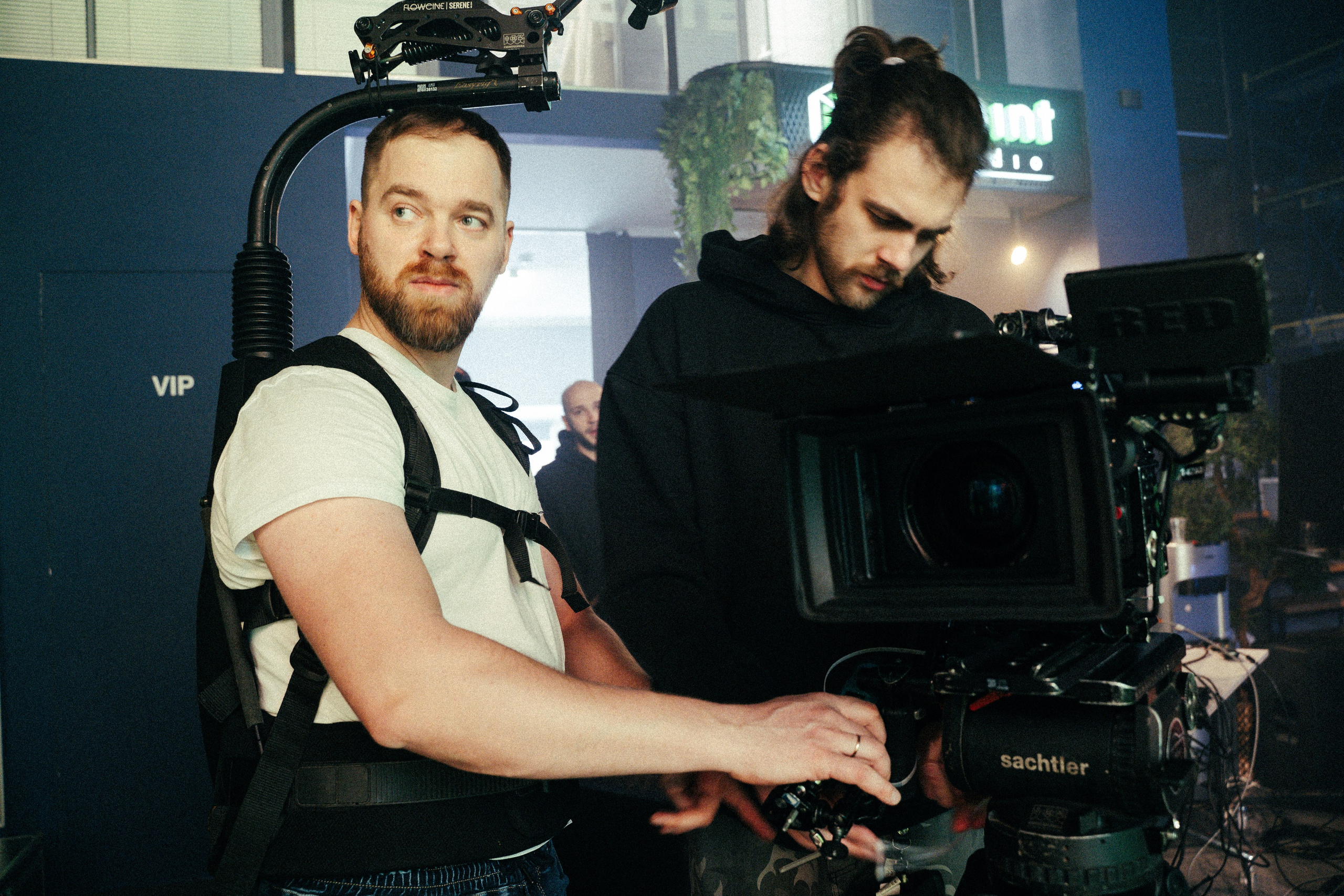 Клип Дмитрия Маликова. Krasnopoliophoto