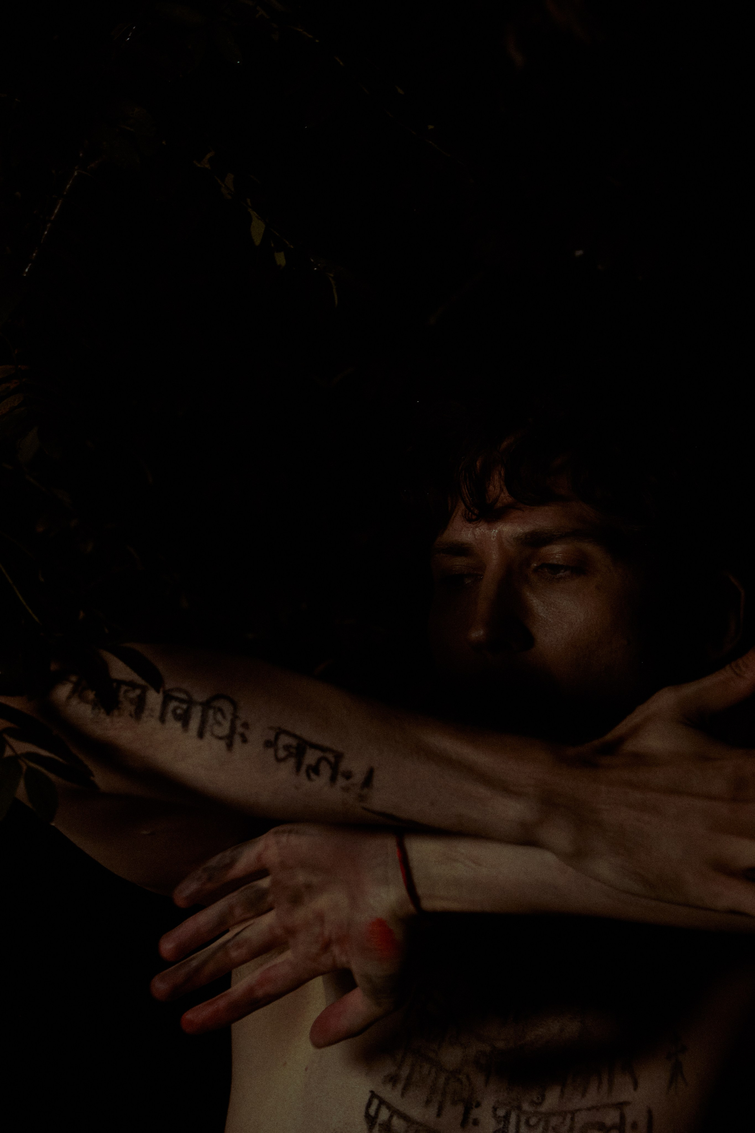 The body as broken manuscript. Фотограф Елизавета Маслова. Москва. Art, Fashion