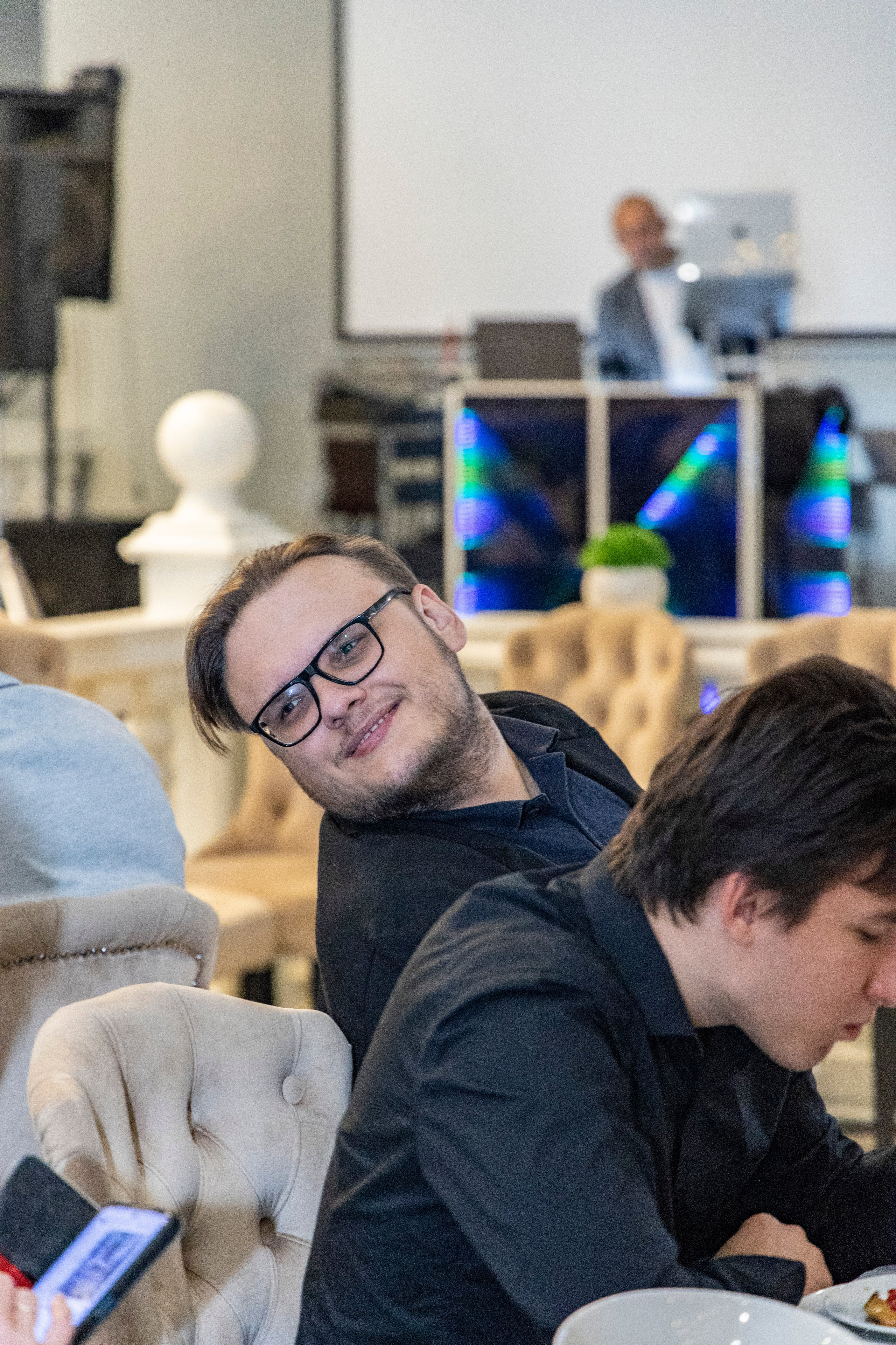 Свадебная фотосессия свадебный фотограф Татьяна Марсуверских свадебная фотопрогулка Москва Жуковский. Фотограф для маркетплейсов, фотоуслуги в Жуковском Татьяна Марсуверских