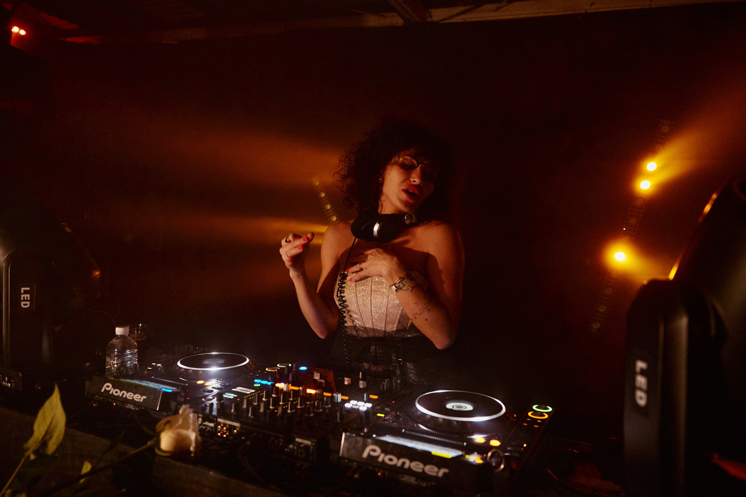 ILLEGAL FRIENDS — MIRAGE [PART III]. СВОИ. ФОТООТЧЕТЫ-СОБЫТИЯ-МЕСТА