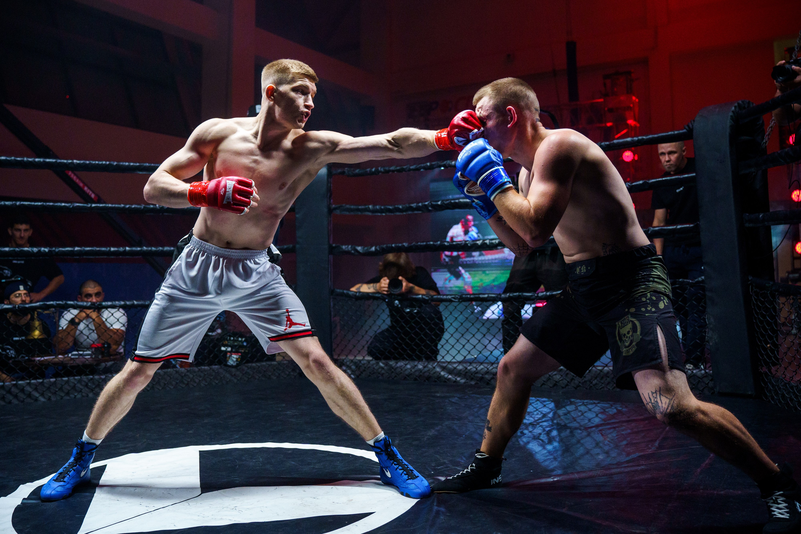 Backstage. Создание визуального контента для бизнеса и блогов