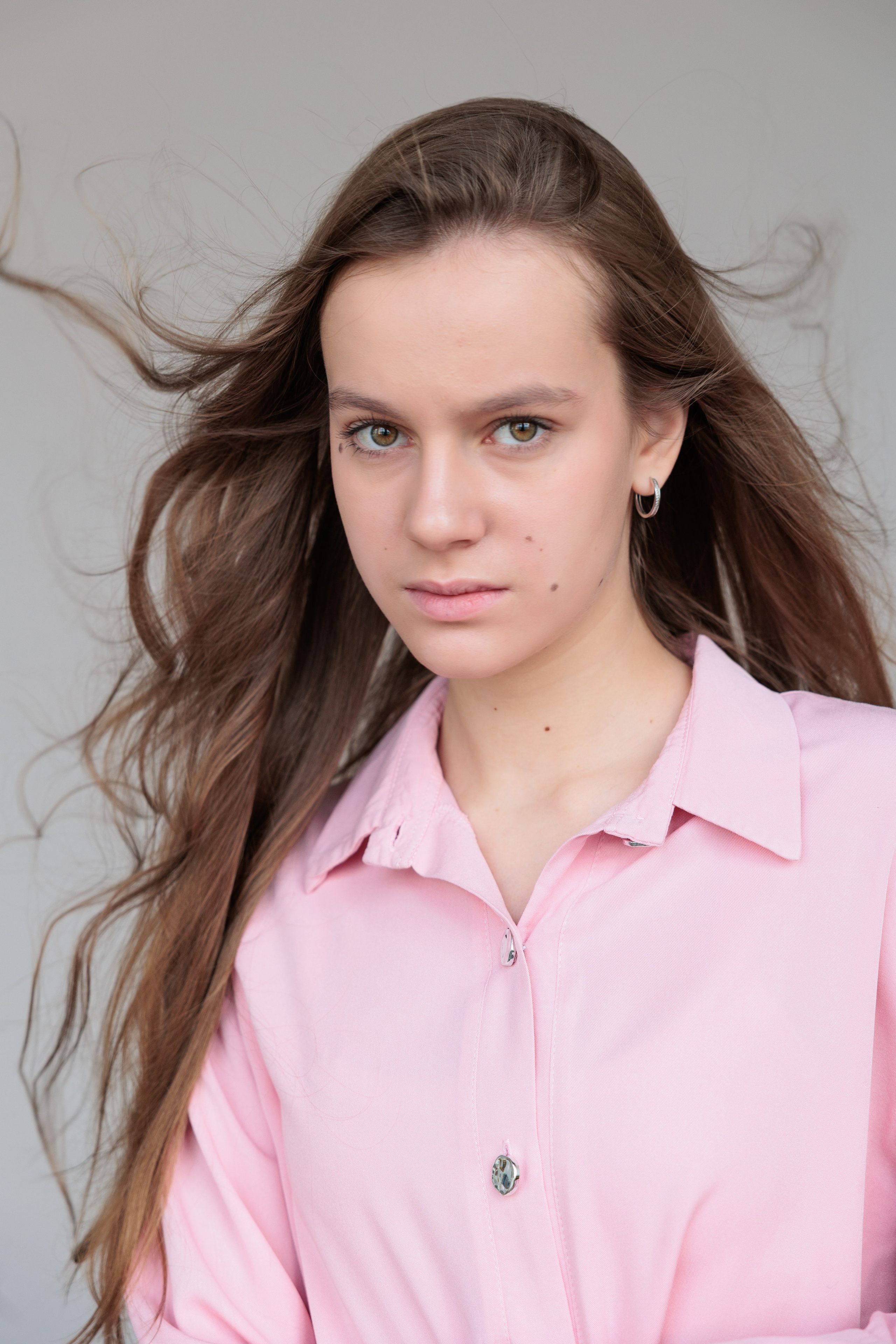 ПОЛИНА. Я фотограф из Москвы к Вашим услугам