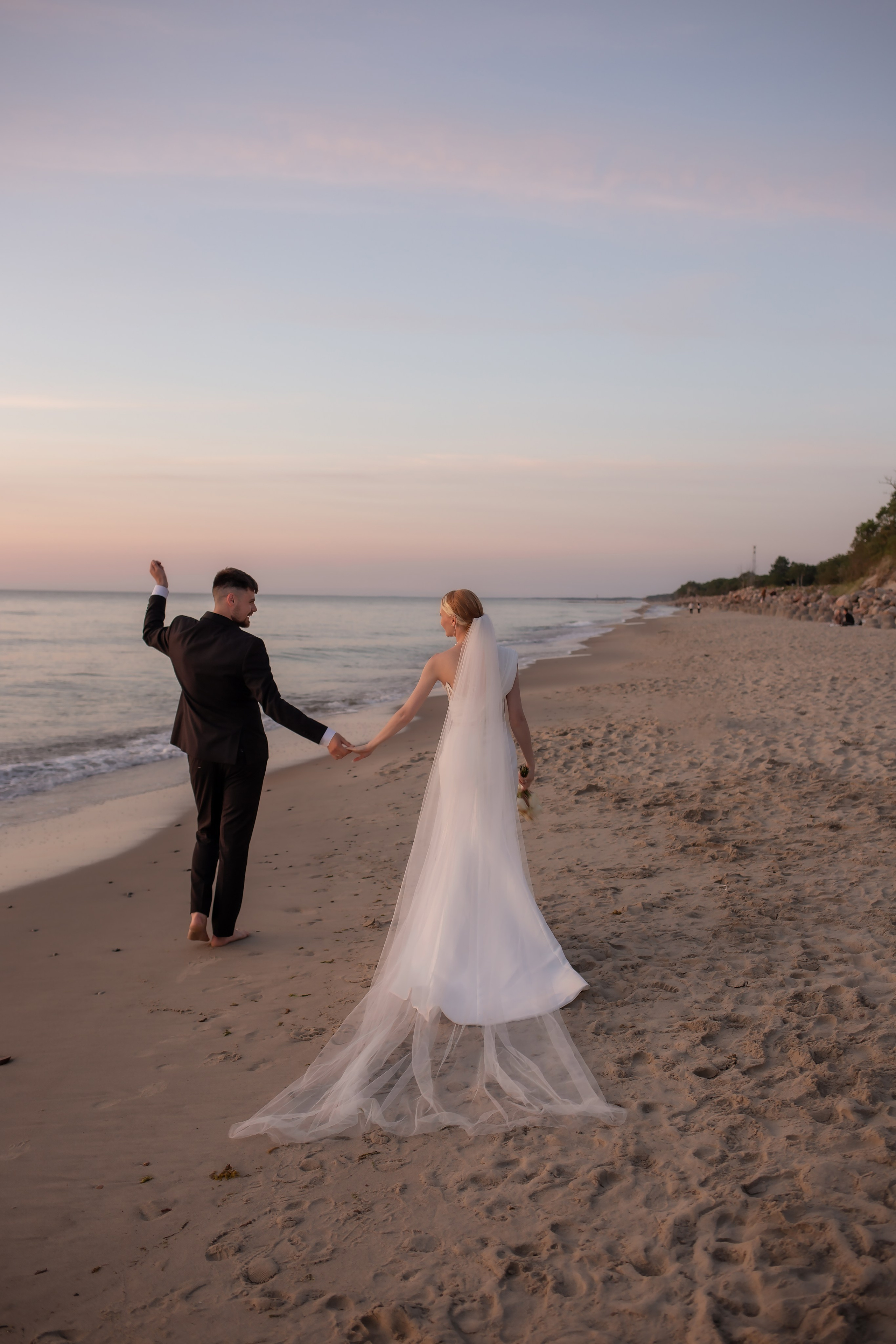 Александра и Влад. На закате. Фотограф в Калининграде Решетникова Алина