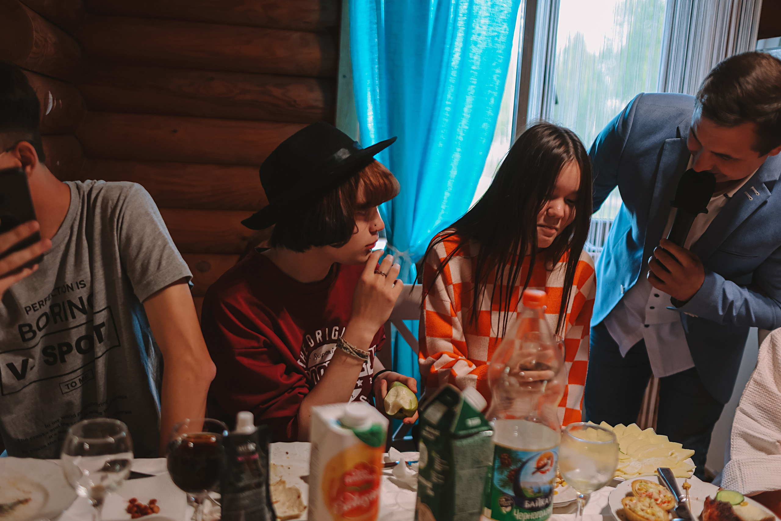 Последний звонок. Семейный фотограф Тюмень, фотограф на роды Салмина Мария