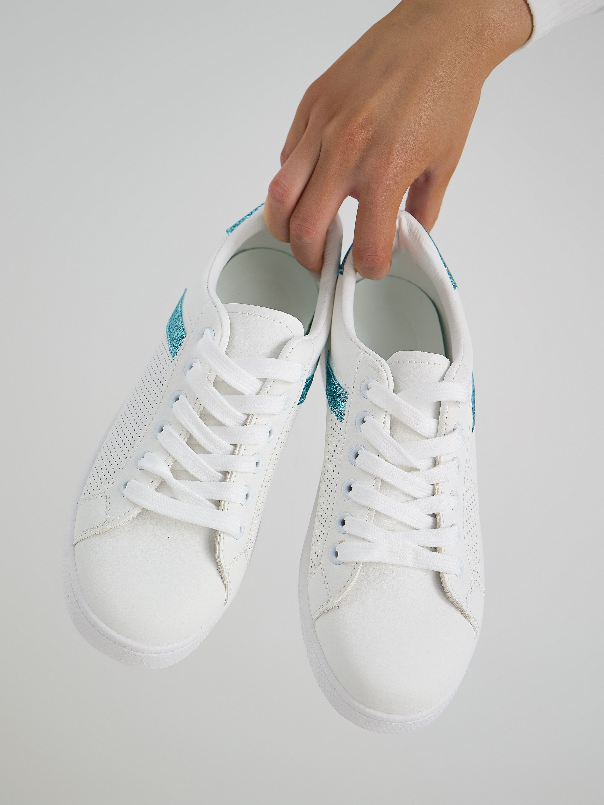 Съемка обуви для маркетплейса в Москве. Фото и видео услуги для бизнеса procontent.studio