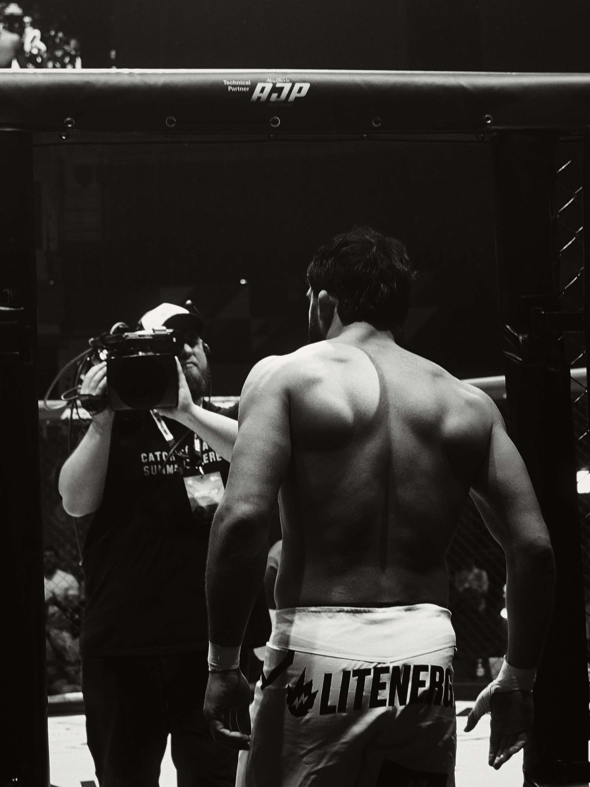 Арман Царукян @arm_011. Фотограф в Москве Ровенский Артём