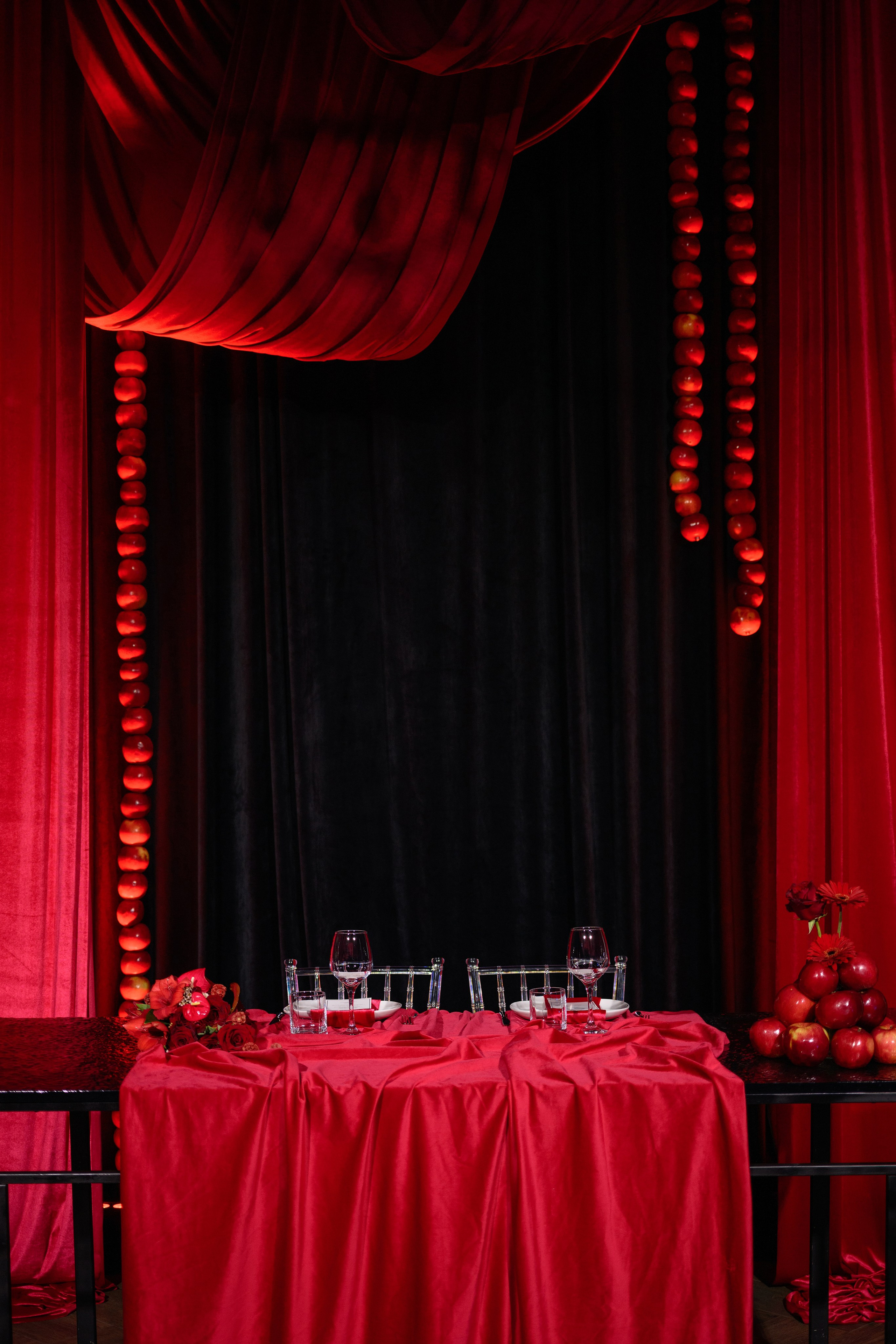 Иван и Ирина. Главная