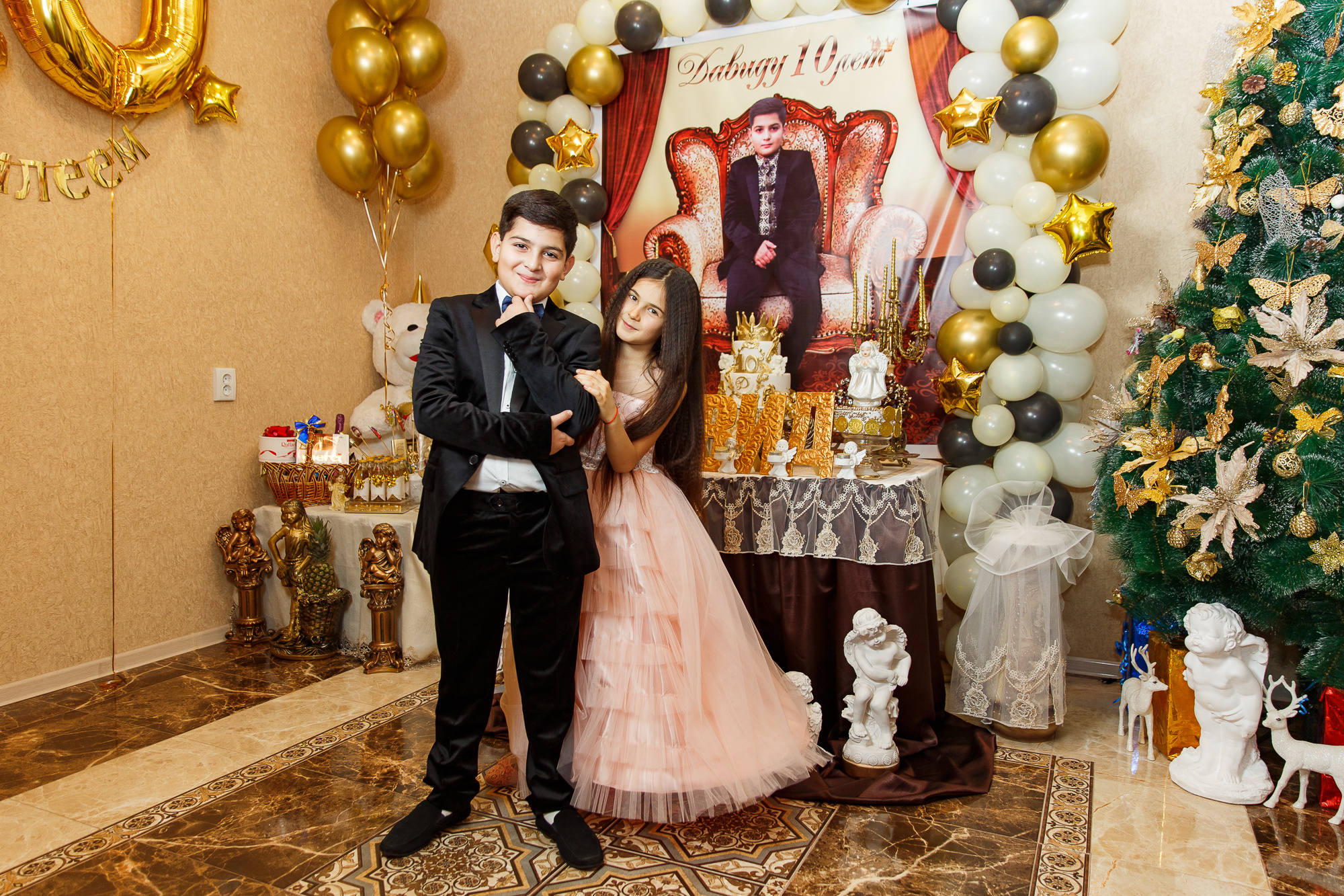 День Рождение Давида. Профессиональная фотосъёмка интерьеров, предметная фотосессия еды для меню г. Анапа