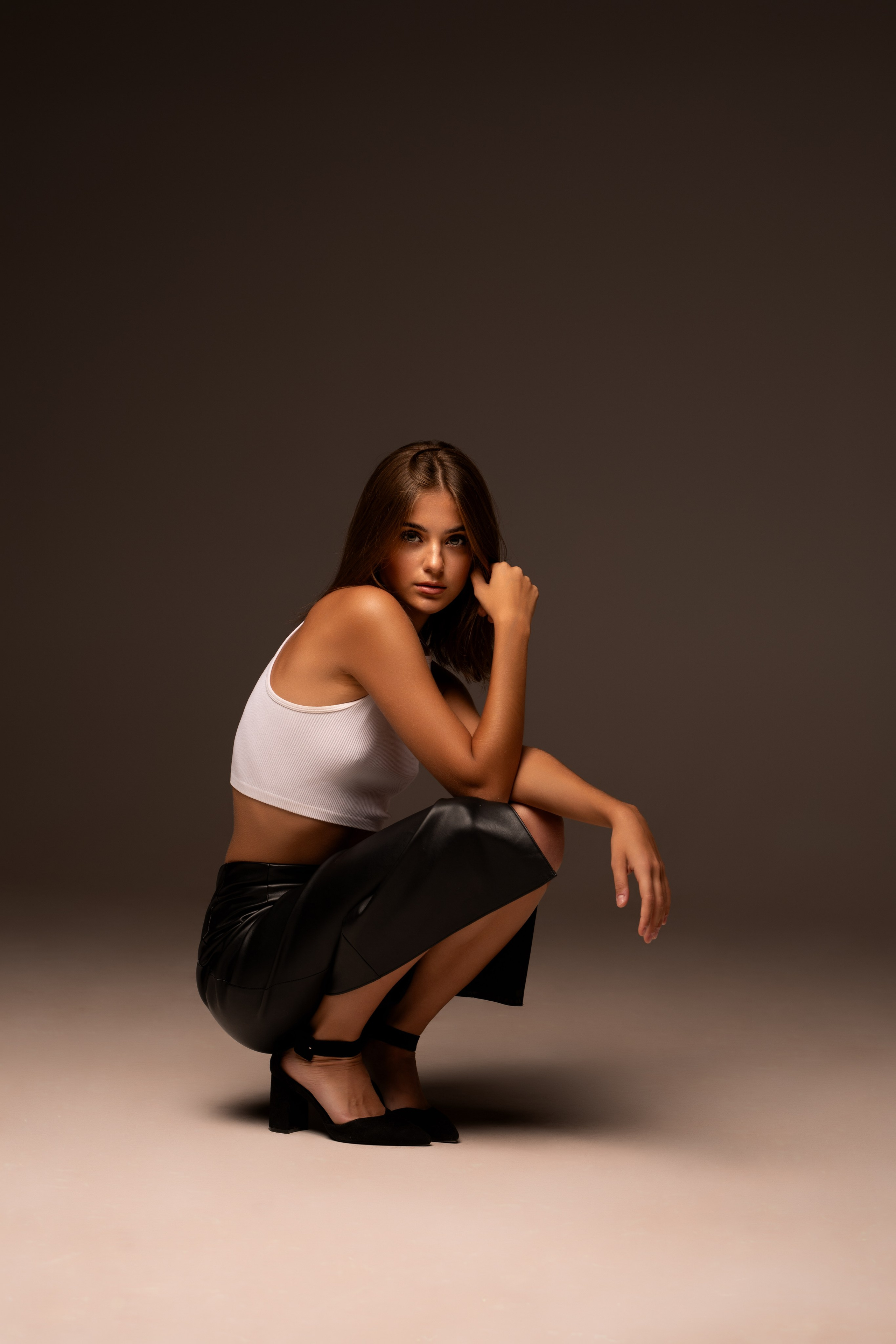 Студийная съемка с Викторией на циклораме в формате для «себя»