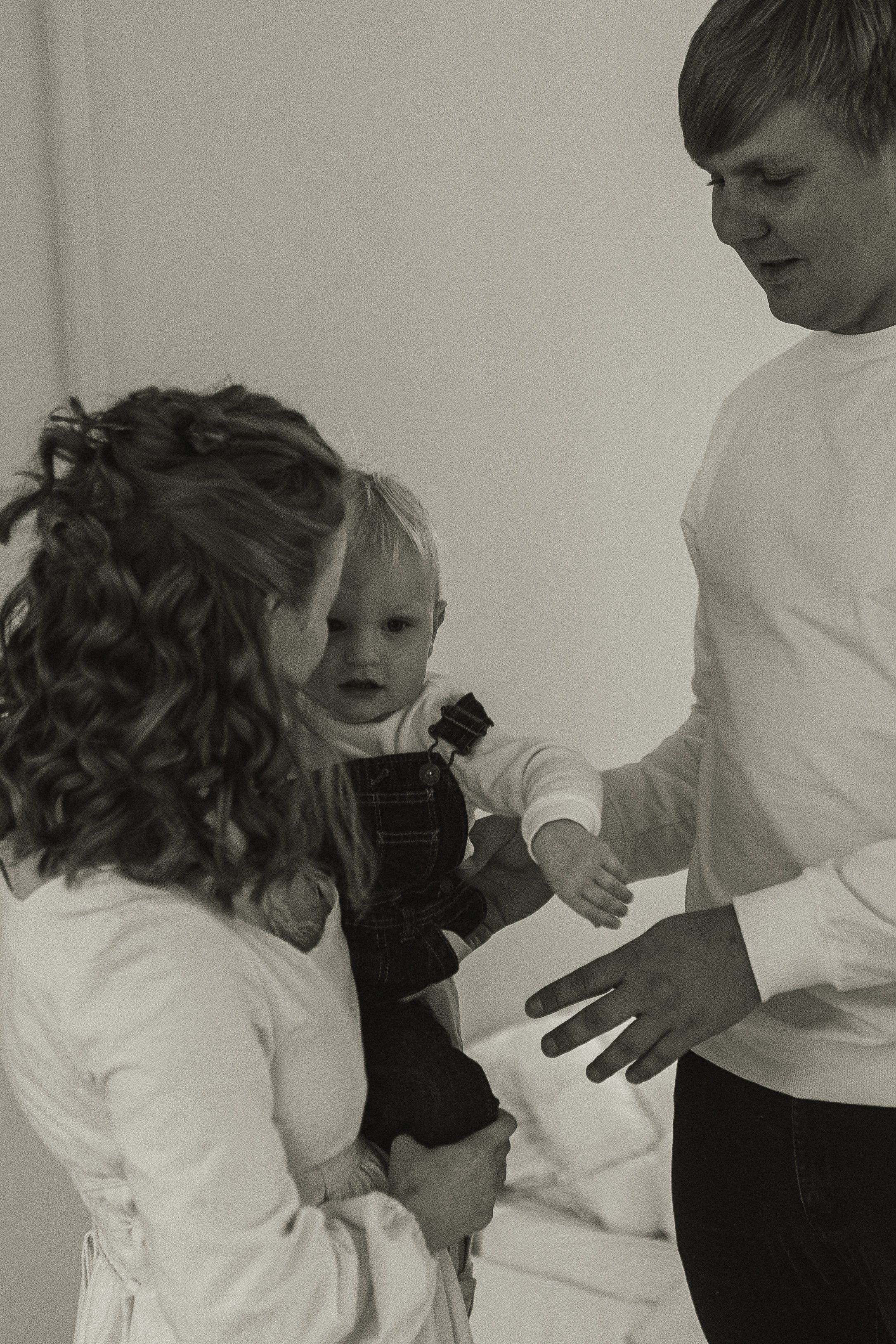 Фотосессия дружная семья. Съёмка в студии. Фотограф в Ставрополе Svetlana Matveeva