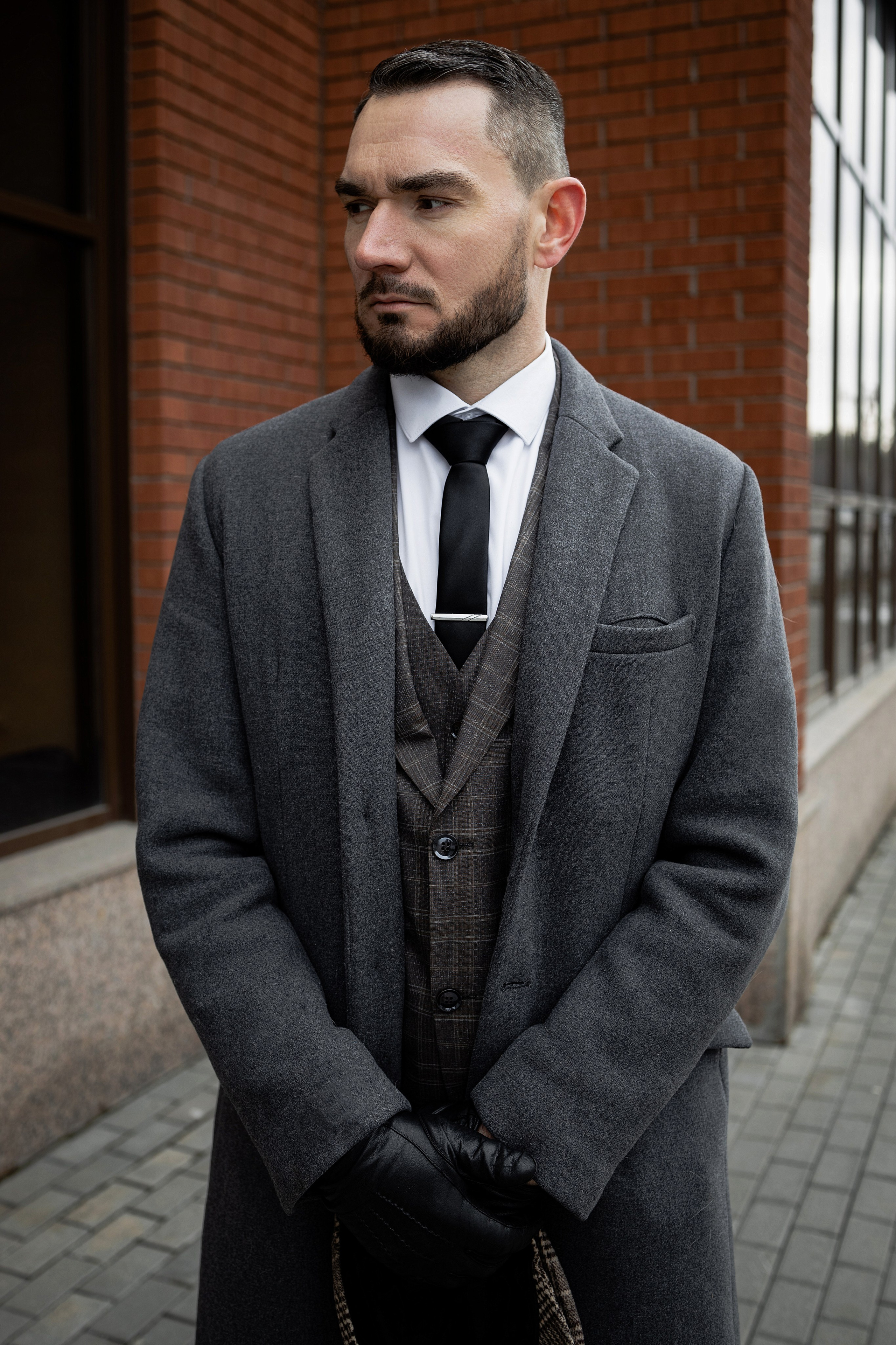 Ivan Leokhin. Фотограф Челябинск Эвелина Ганага, съемка для бизнеса и маркетплейсов