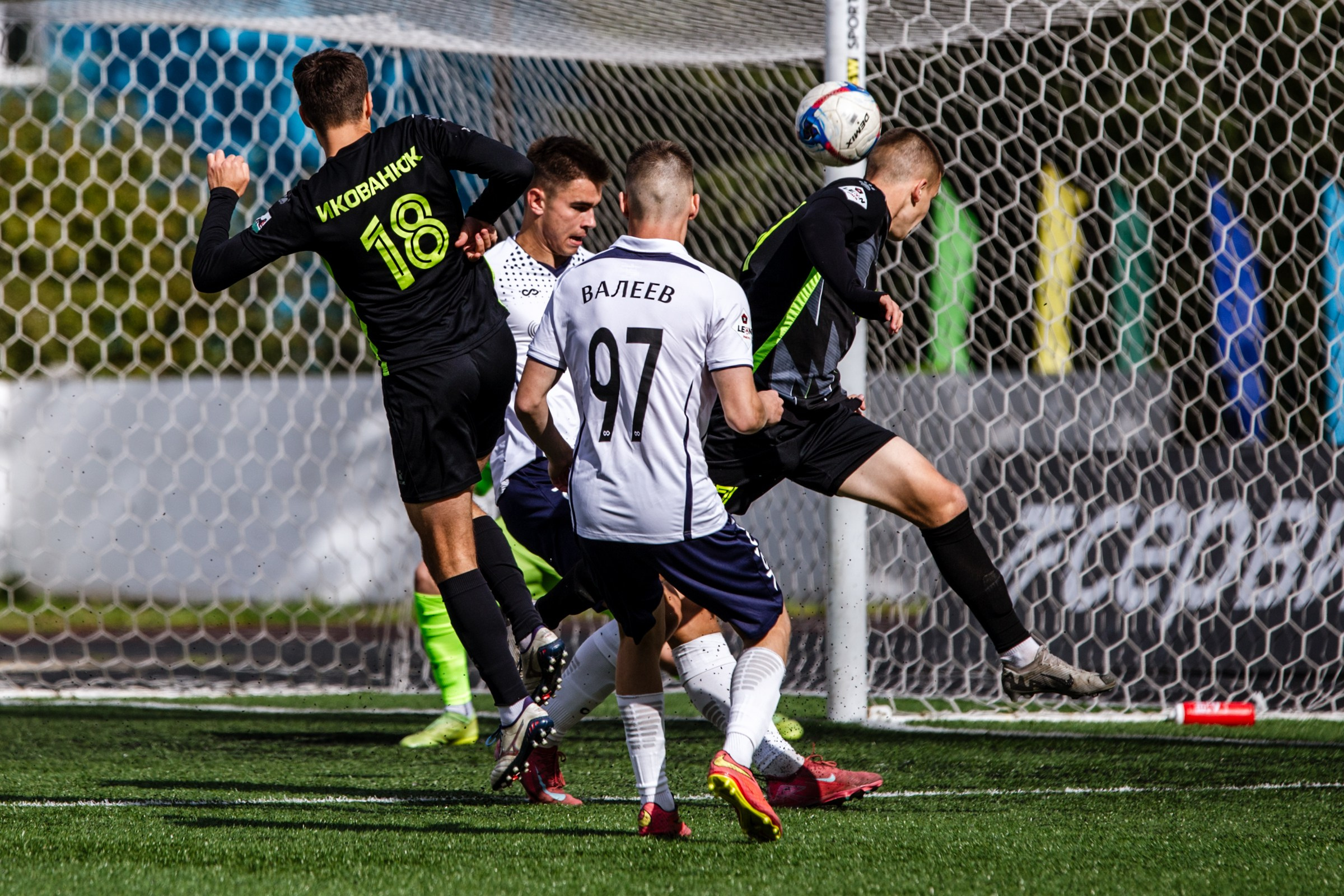 Первенство России по футболу LEON-Вторая лига Б | ФК Иркутск — Космос (Долгопрудный) | 14.09.25. Фотограф в Иркутске Евгения Айвазова