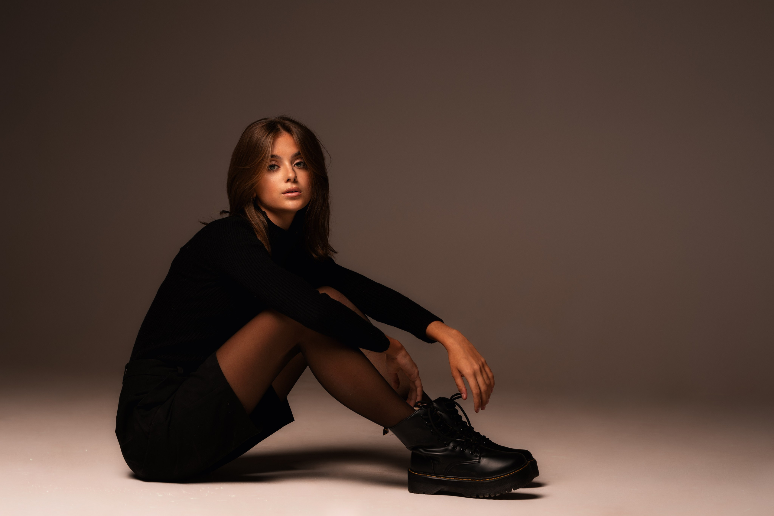 Студийная съемка с Викторией на циклораме в формате для «себя»