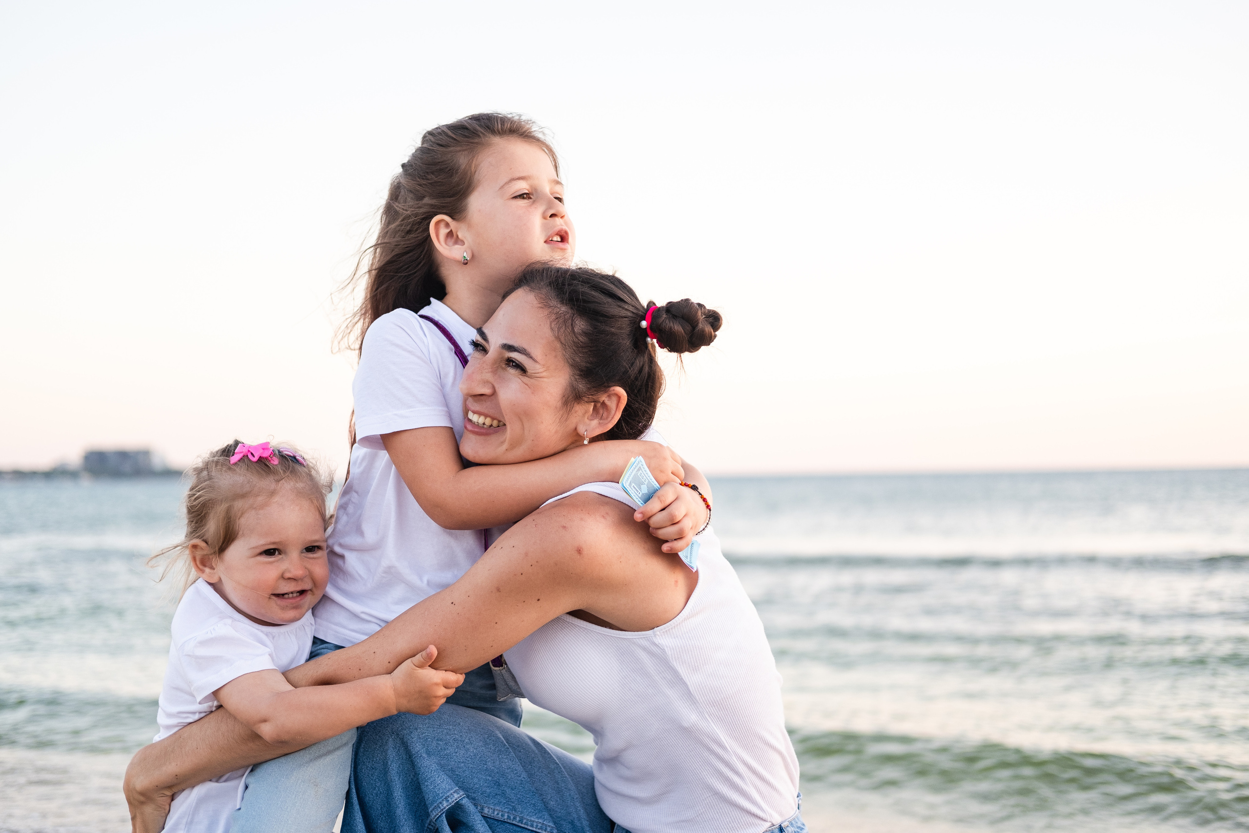 Мама и доченьки. Фотограф в Анапе и Краснодаре Тина