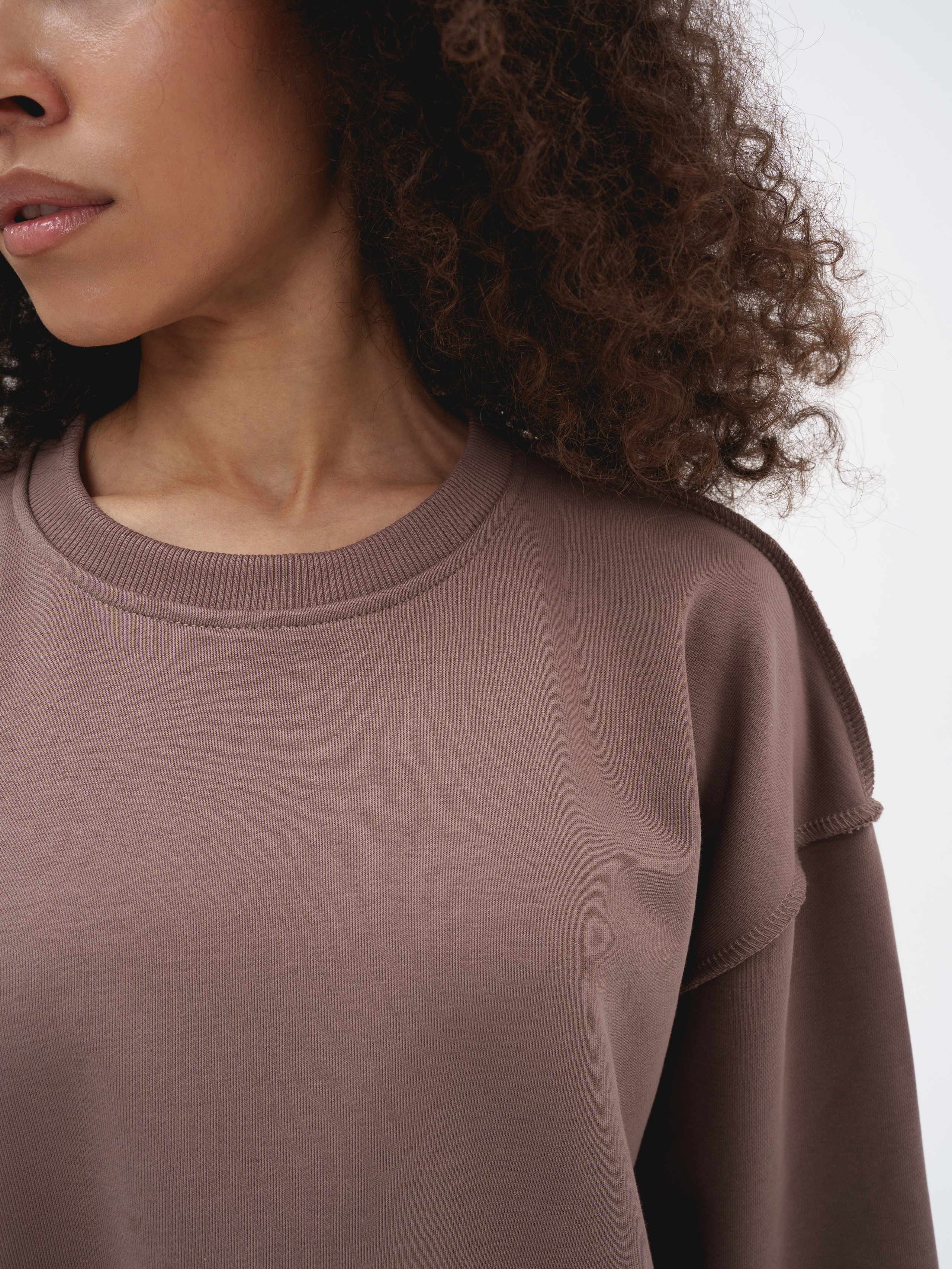 Свитшоты (вб и озон). Иван Упоров — фотограф, рилсмейкер чебоксары