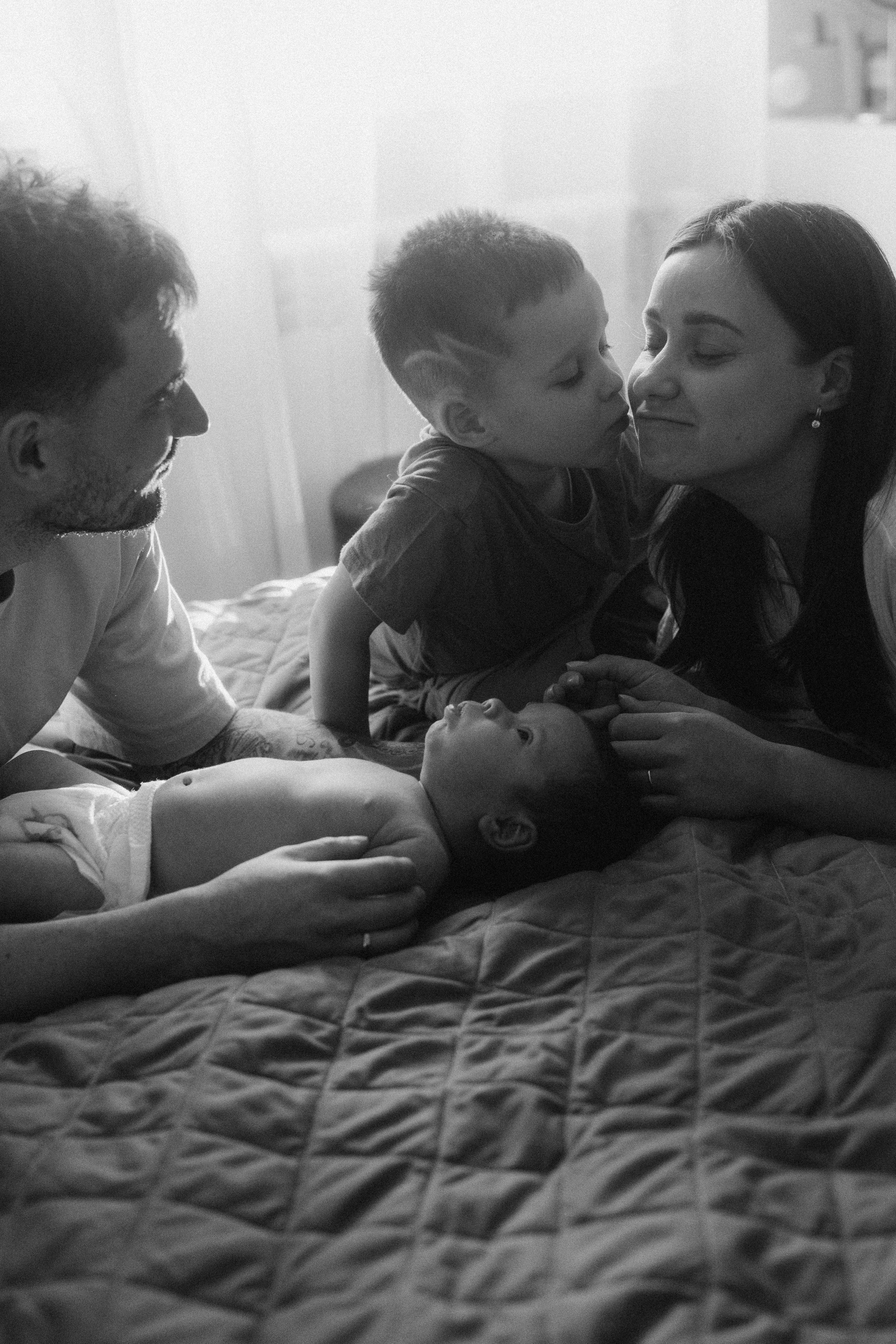 Появление брата. Фотограф из Петербурга