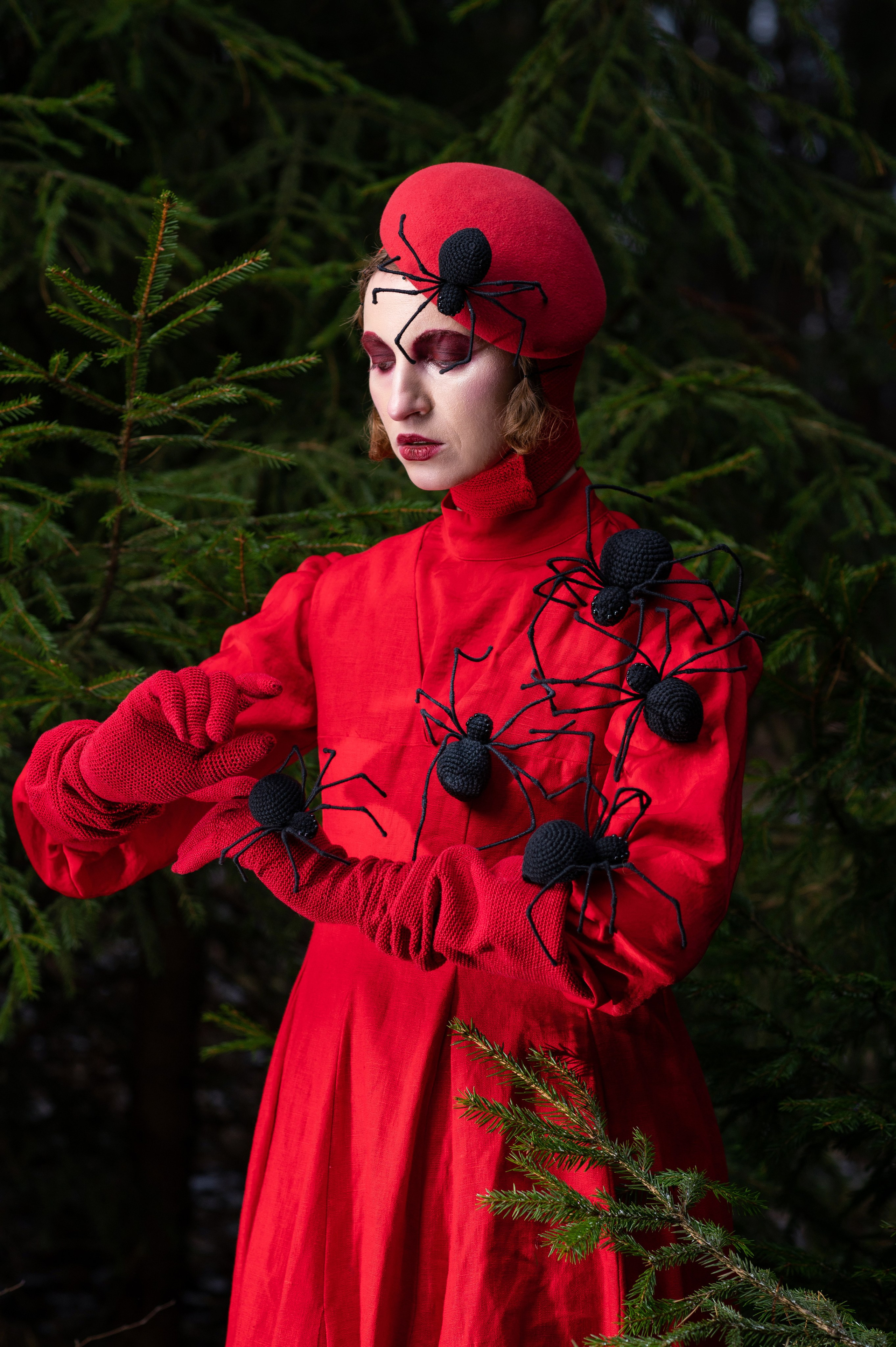 Spyder woman. Portrait photographer in Minsk Slava Potalakh