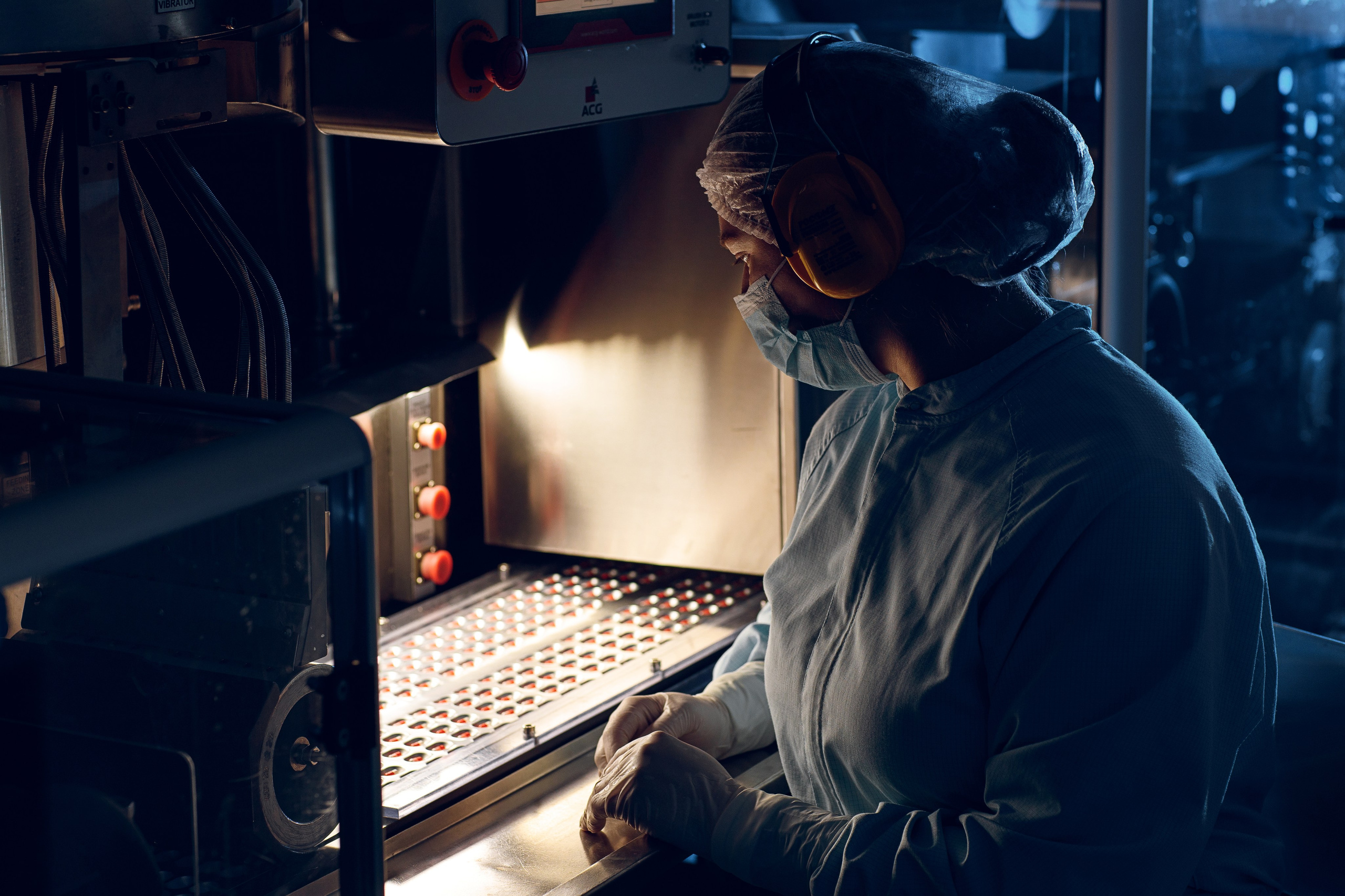 Биофармацевтическая компания BIOPHARM RUS. PACARD PRODUCTION — фотосъемка контента для Вашего бизнеса