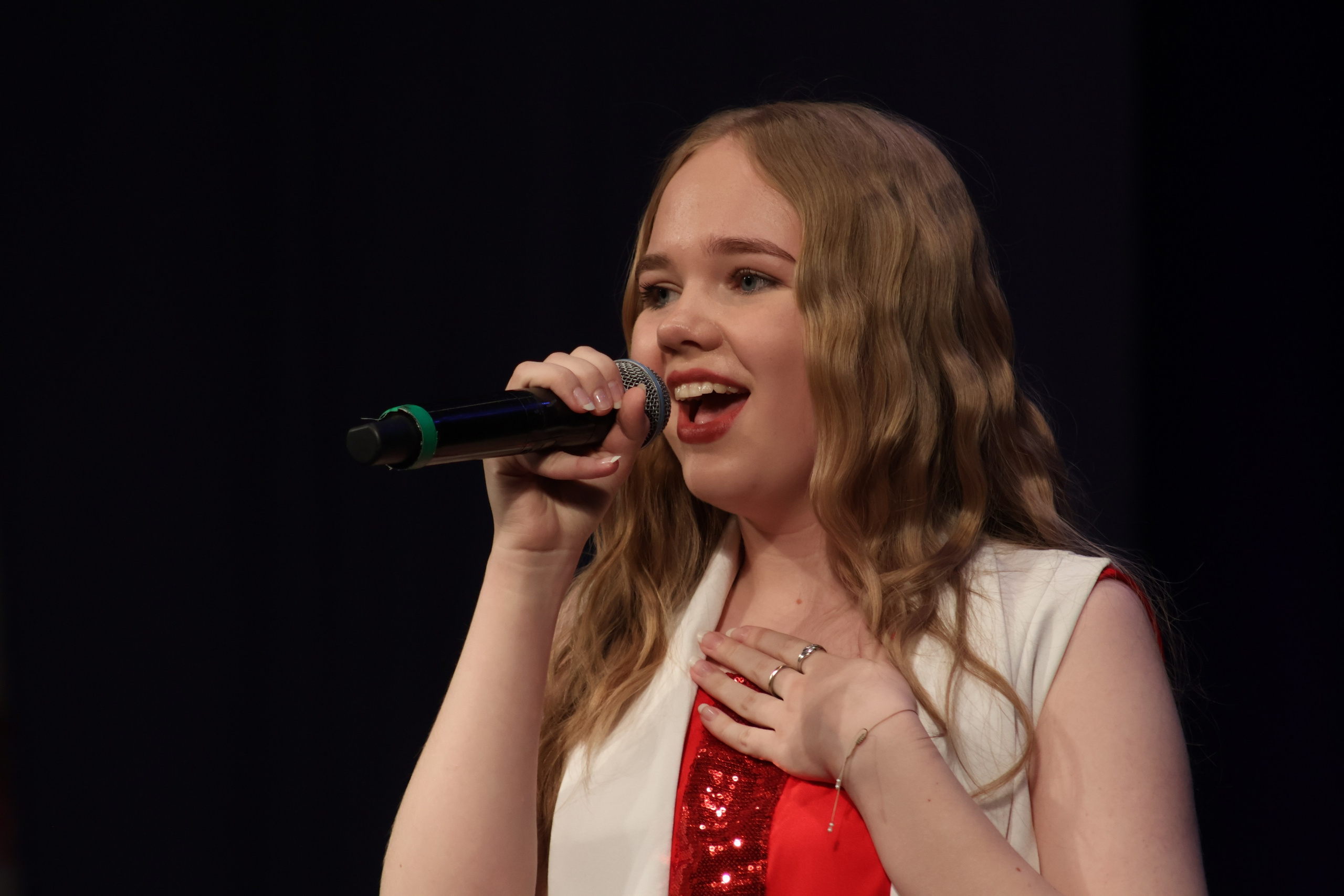 13 апреля, г. Томск. Золотое яблочко