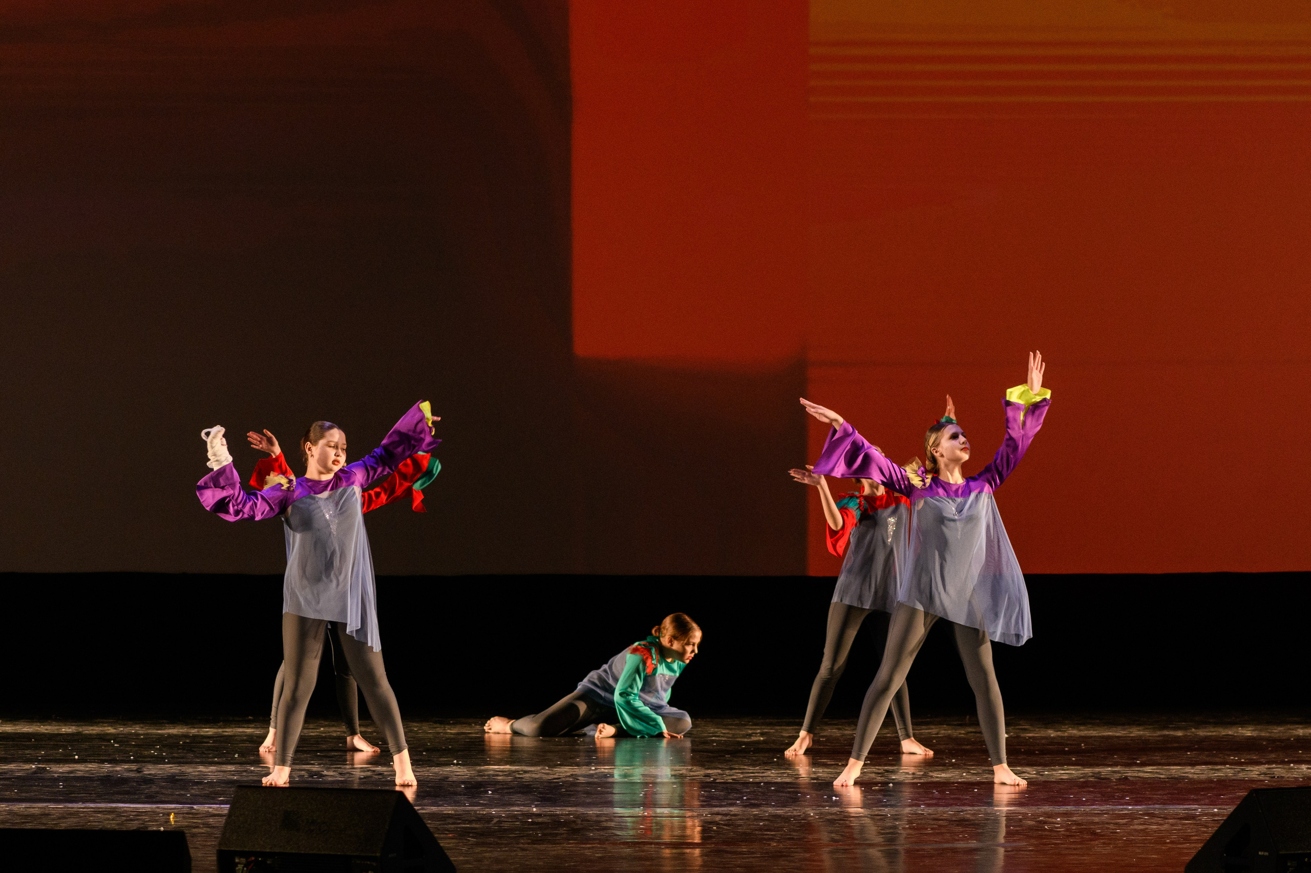 23 апреля, часть 2, БКЗ Октябрьский, г. Санкт-Петербург. Золотое яблочко